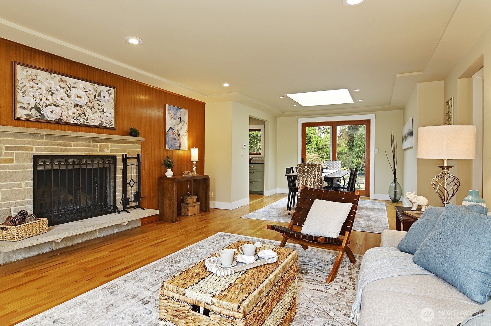 124 N 180th Street