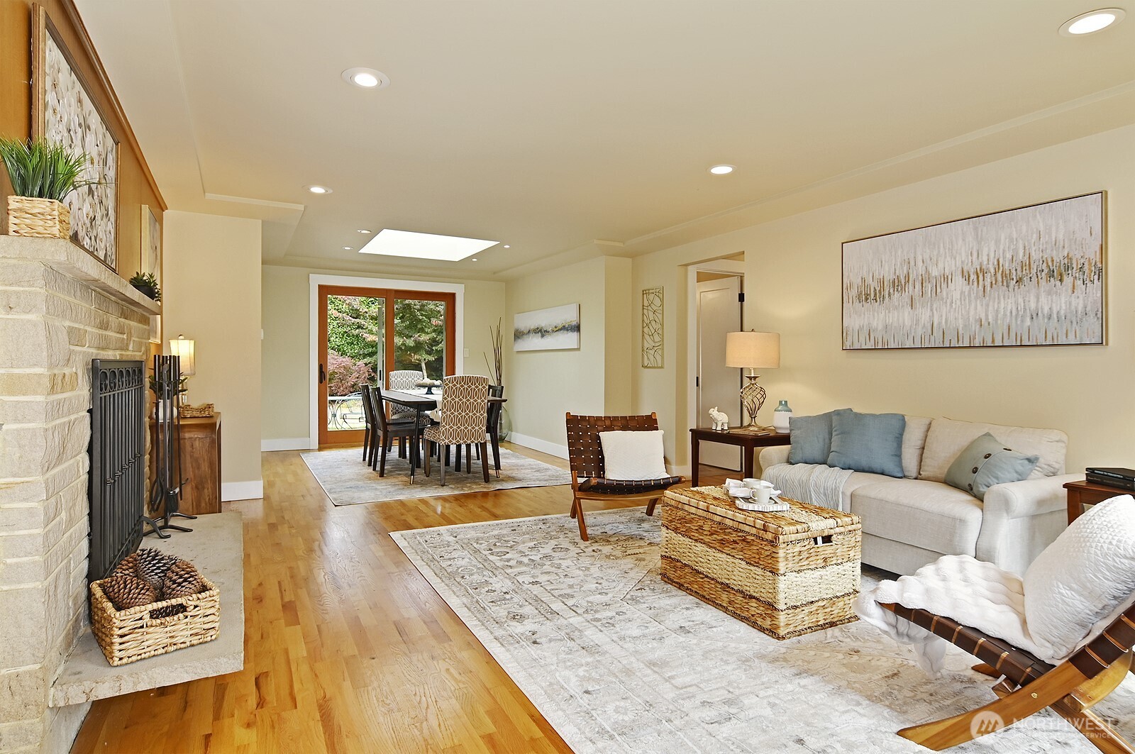 124 N 180th Street