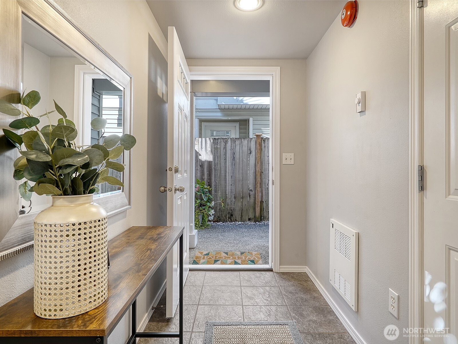 8529 Midvale Avenue N Unit: C