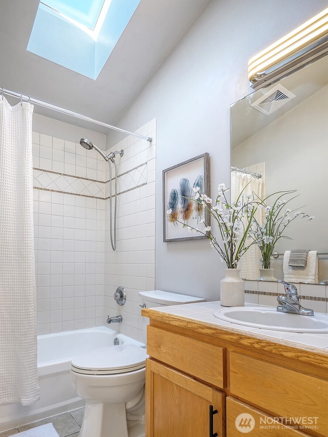 8529 Midvale Avenue N Unit: C