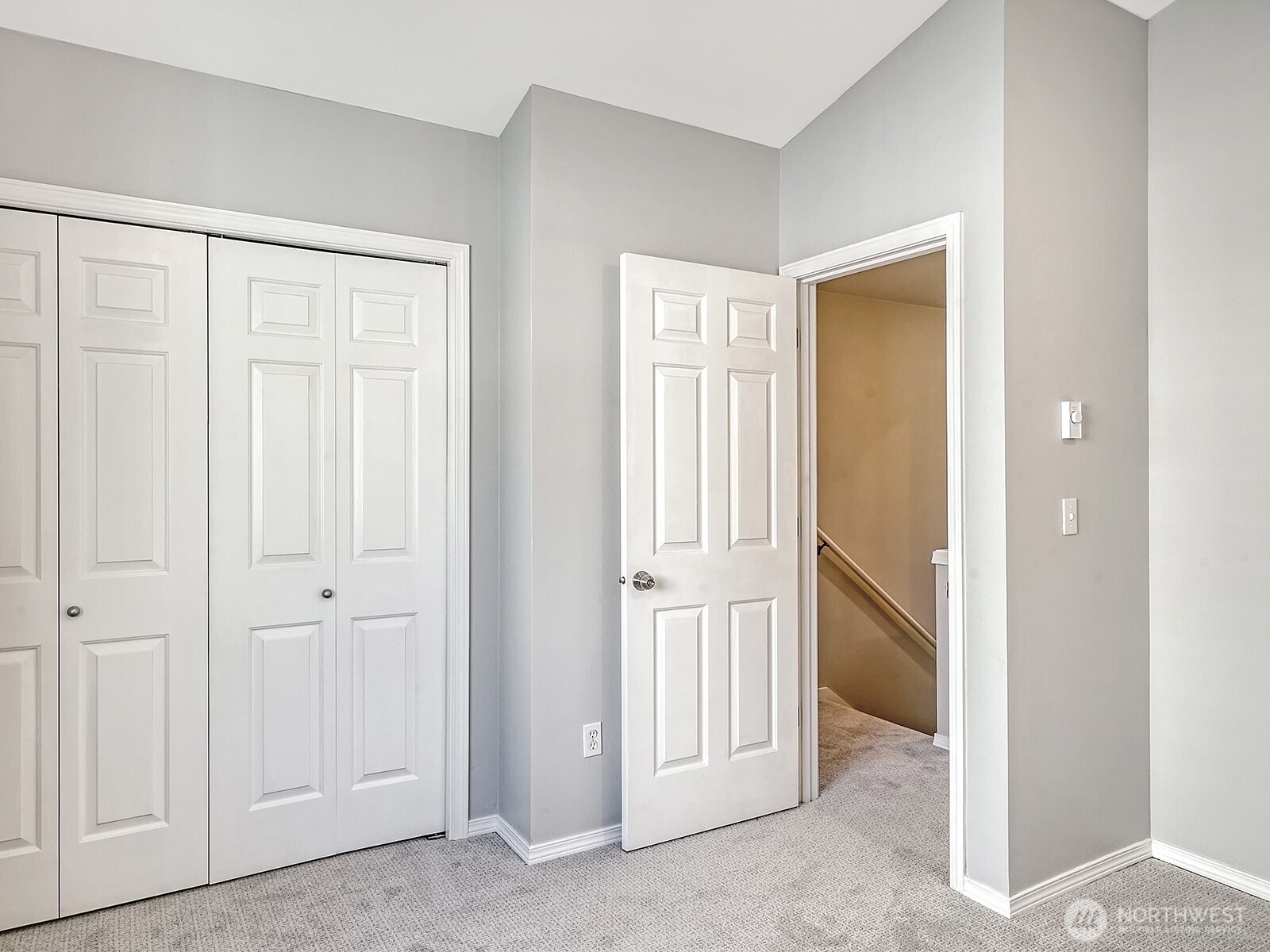 8529 Midvale Avenue N Unit: C
