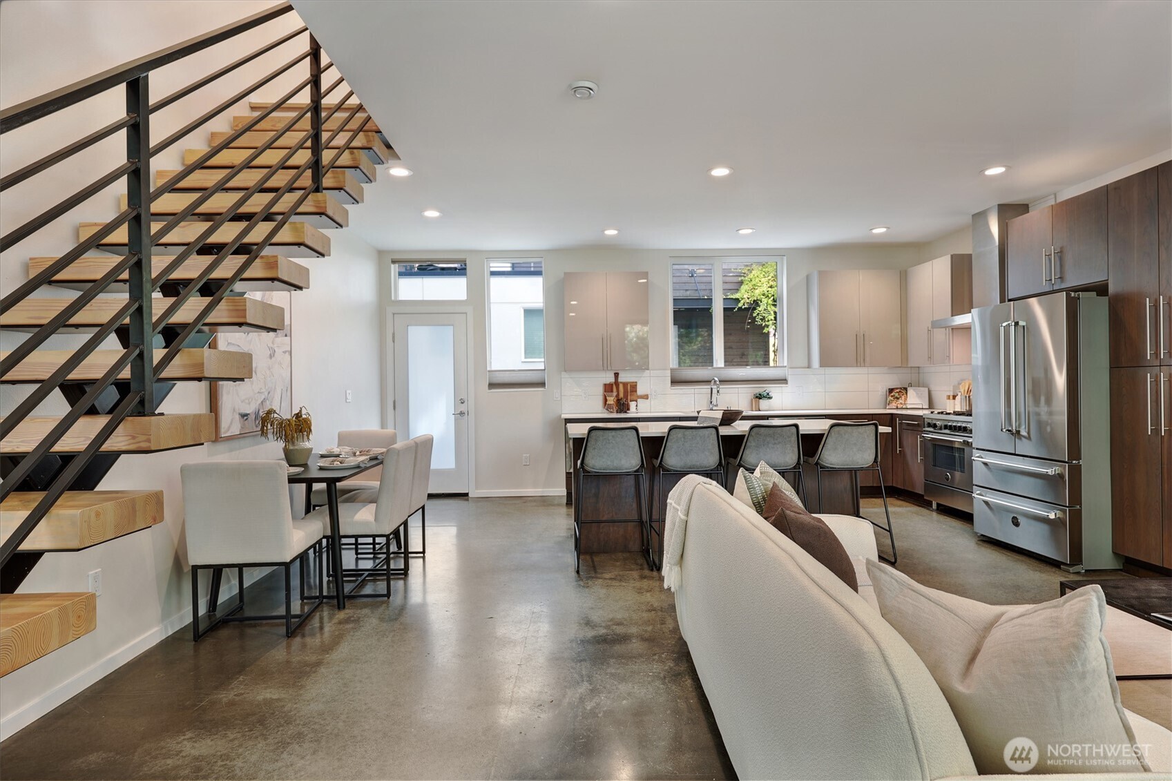 801 S Homer Street Unit: B