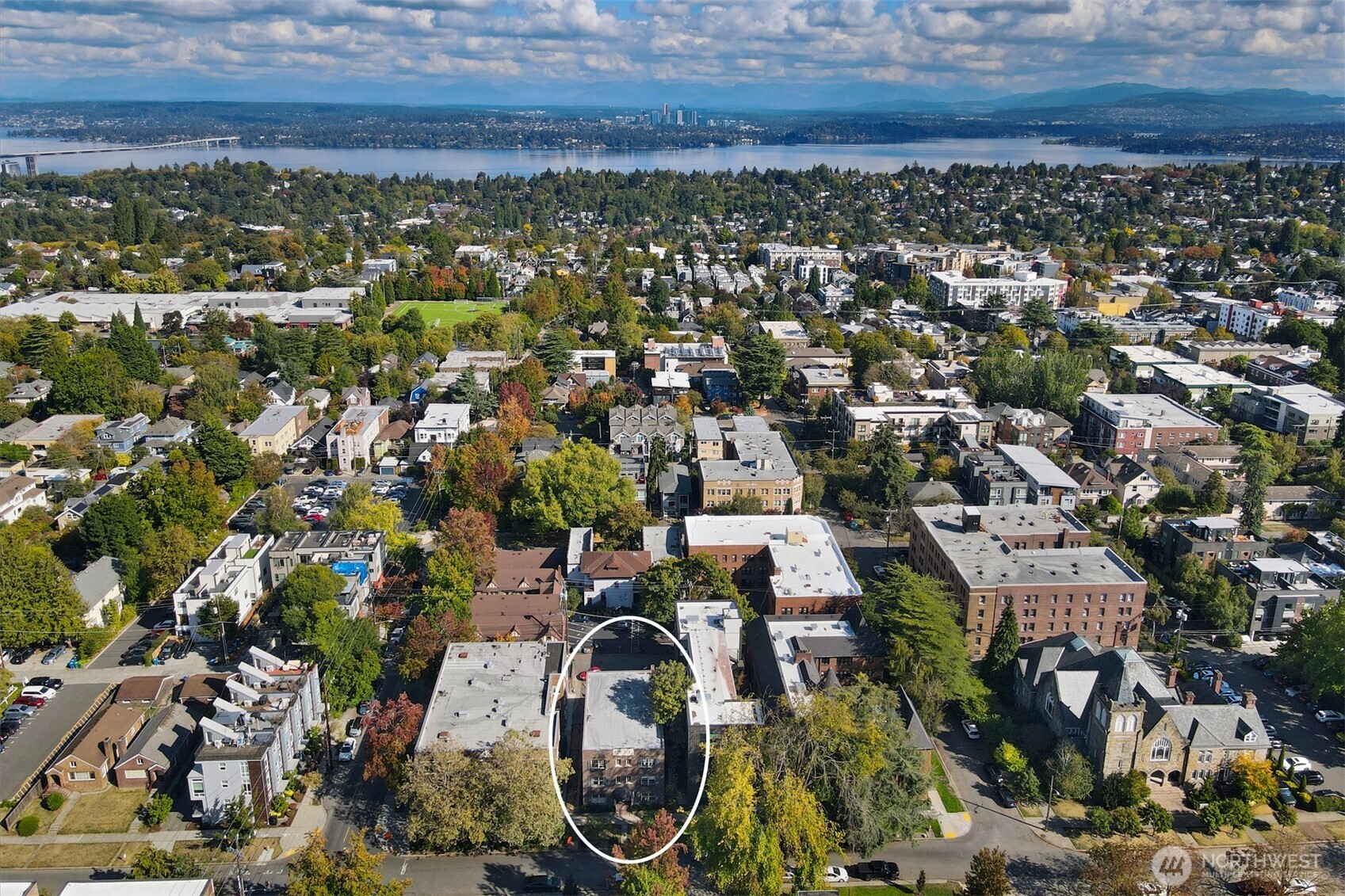 214 16th Avenue E Unit: 102