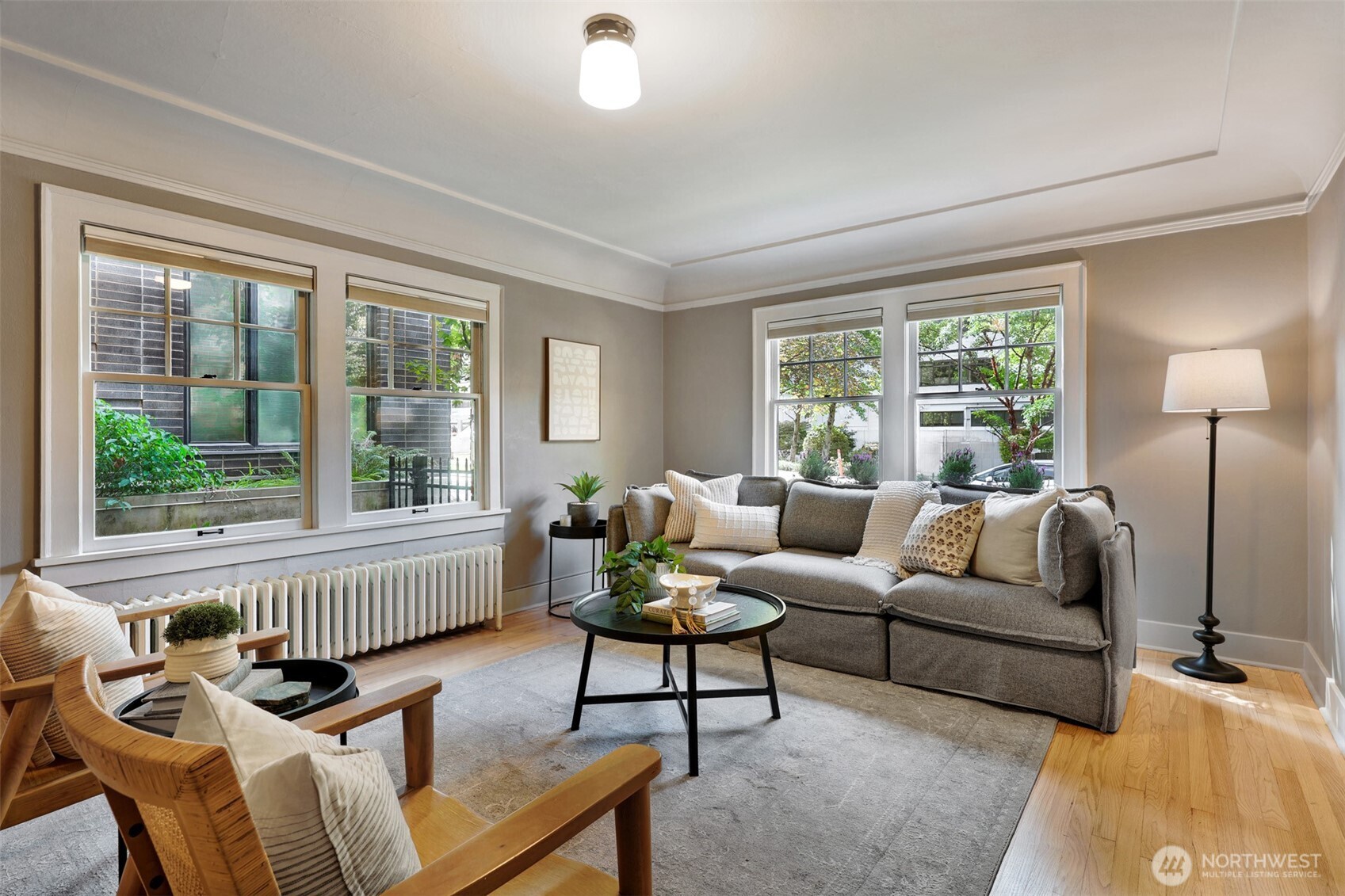 214 16th Avenue E Unit: 102