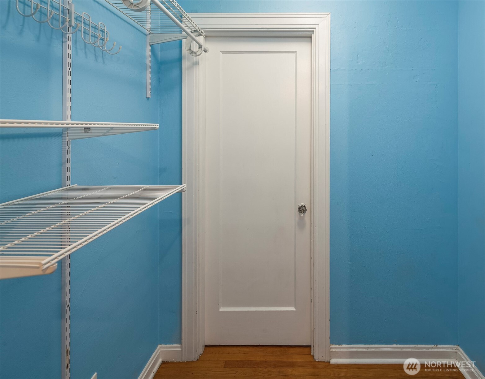 3121 Franklin Avenue E Unit: 2