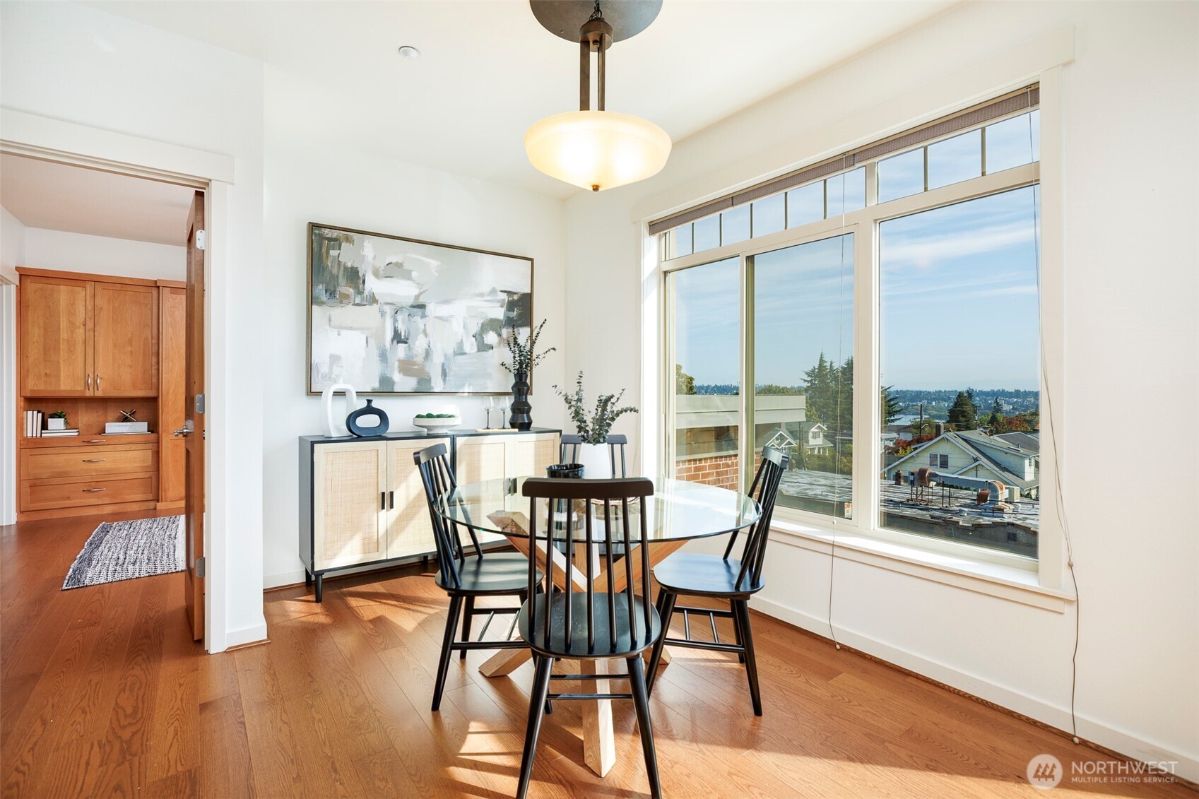 6015 Phinney Avenue N Unit: 409