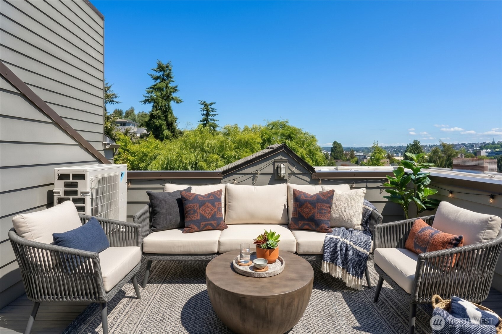 2605 22nd Avenue W Unit: B