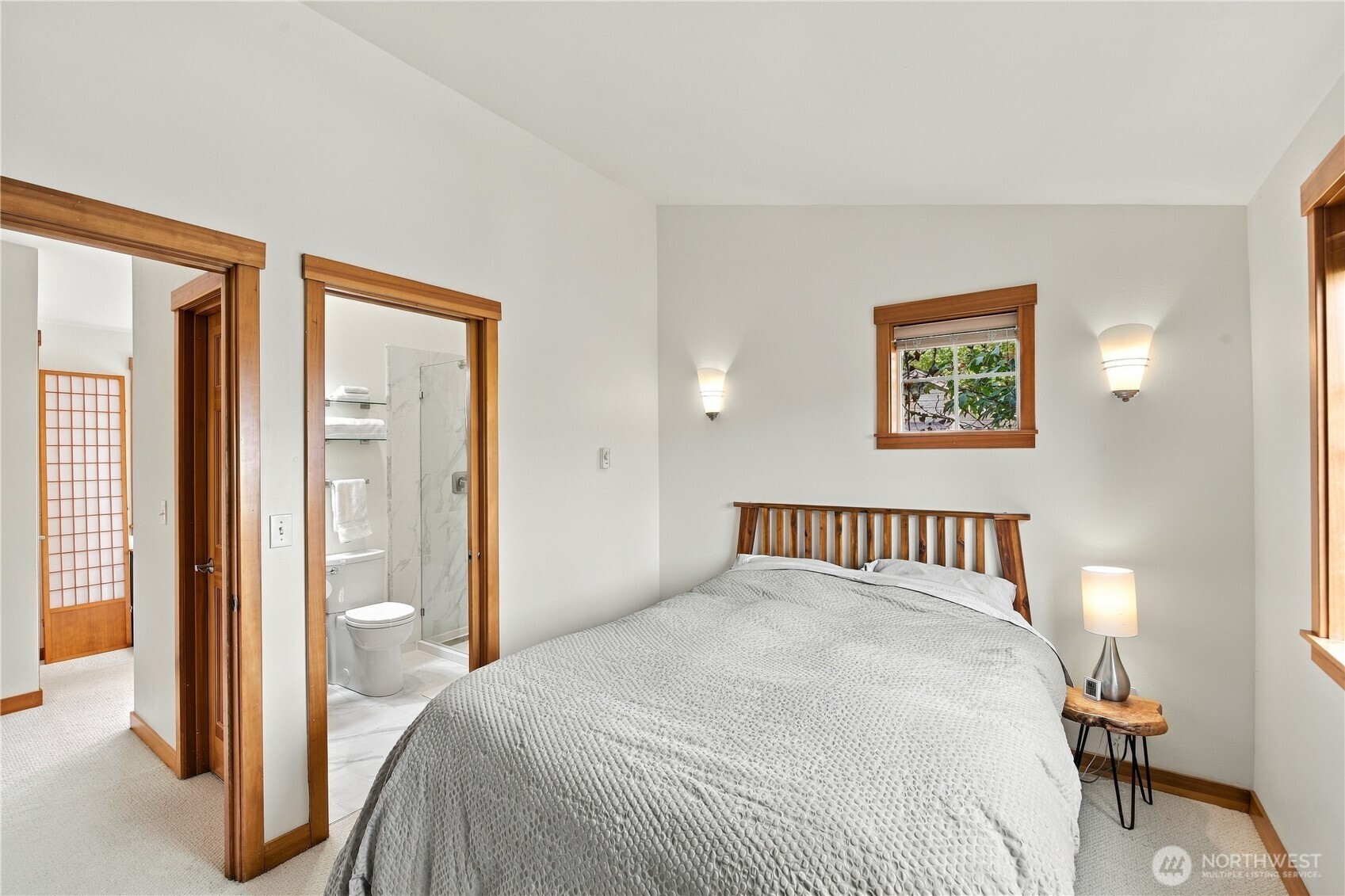 5252 12th Avenue NE Unit: B