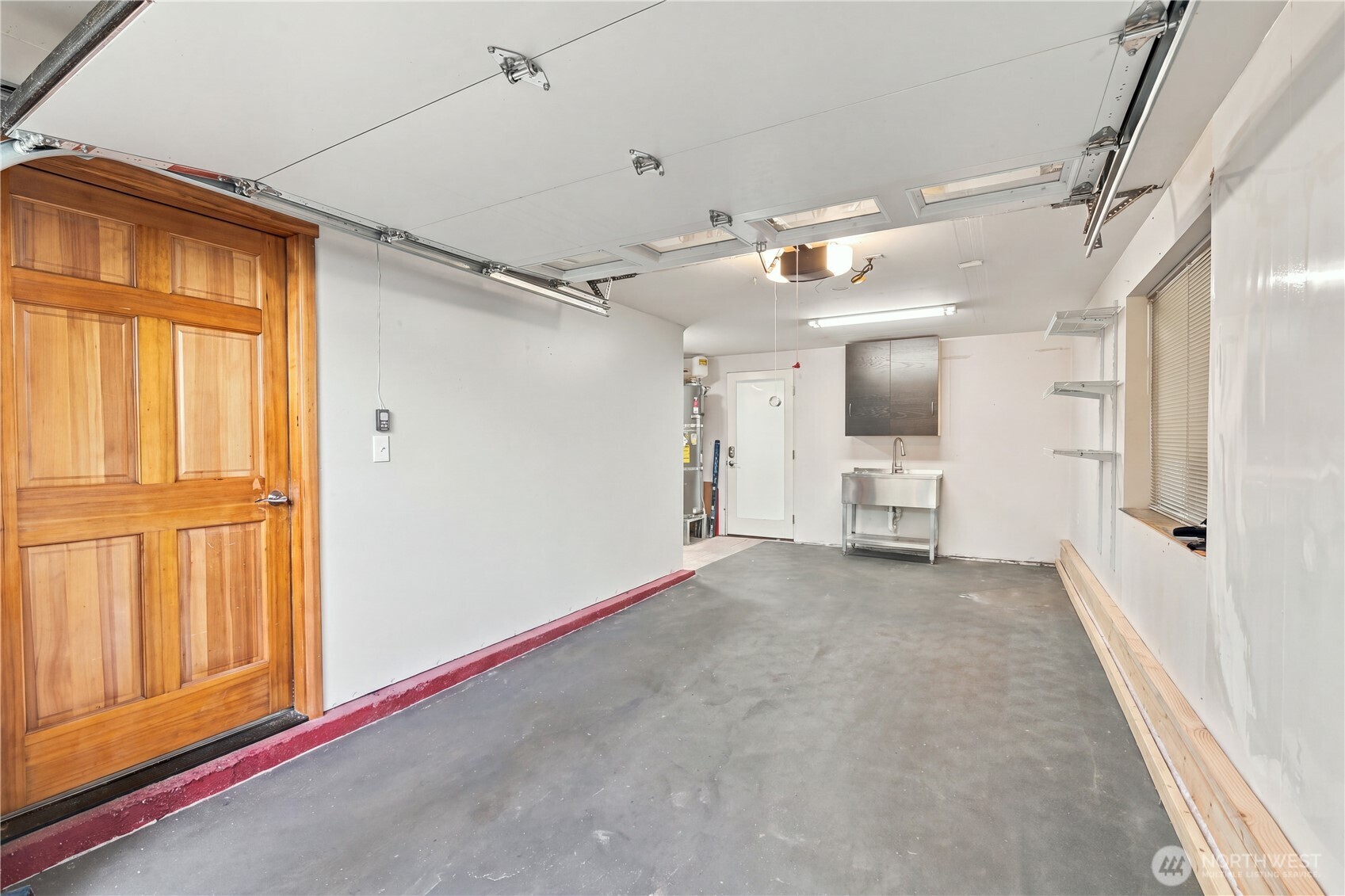 5252 12th Avenue NE Unit: B