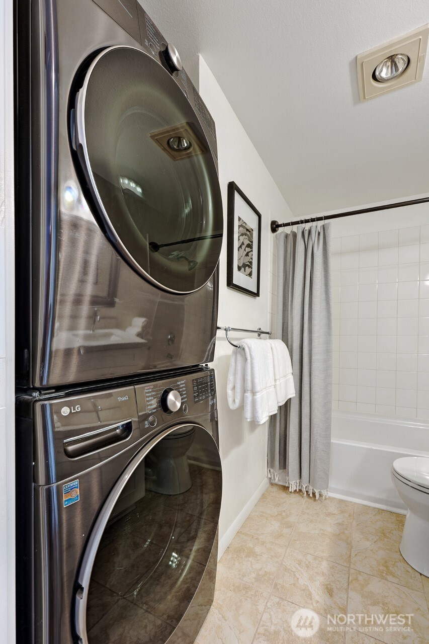 7000 Cleopatra Place NW Unit: 301