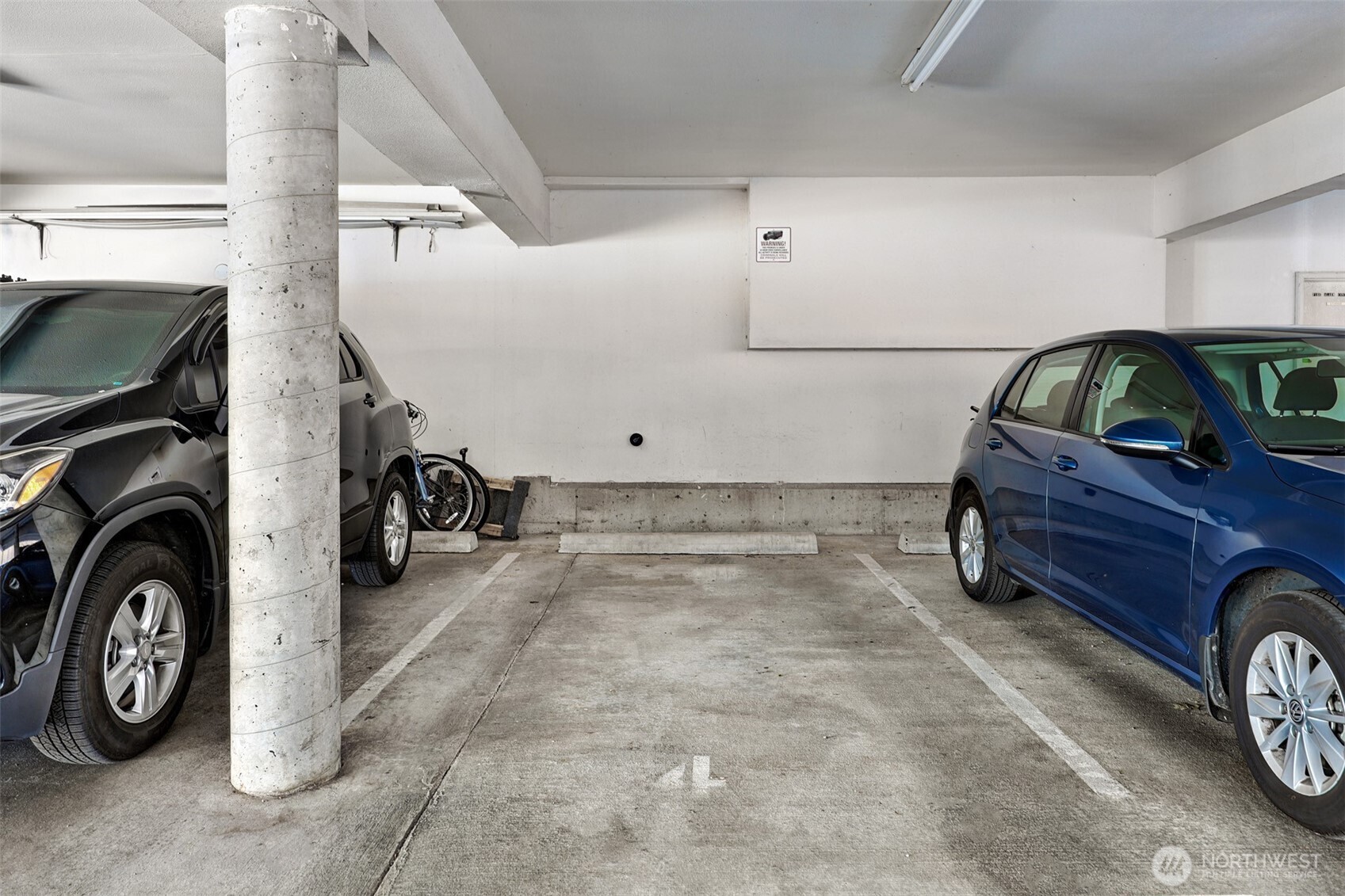 7000 Cleopatra Place NW Unit: 301