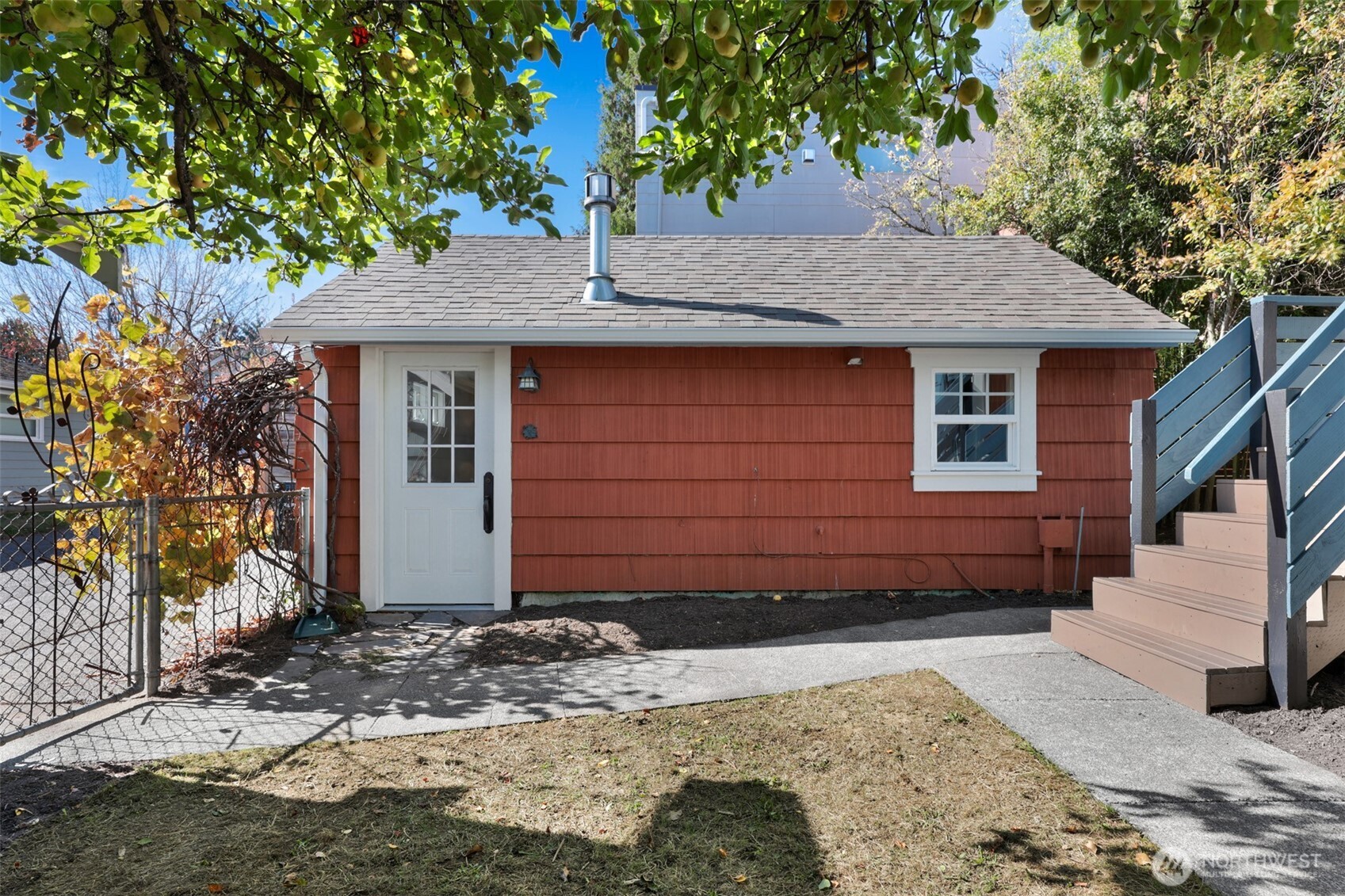 919 N 76th Street