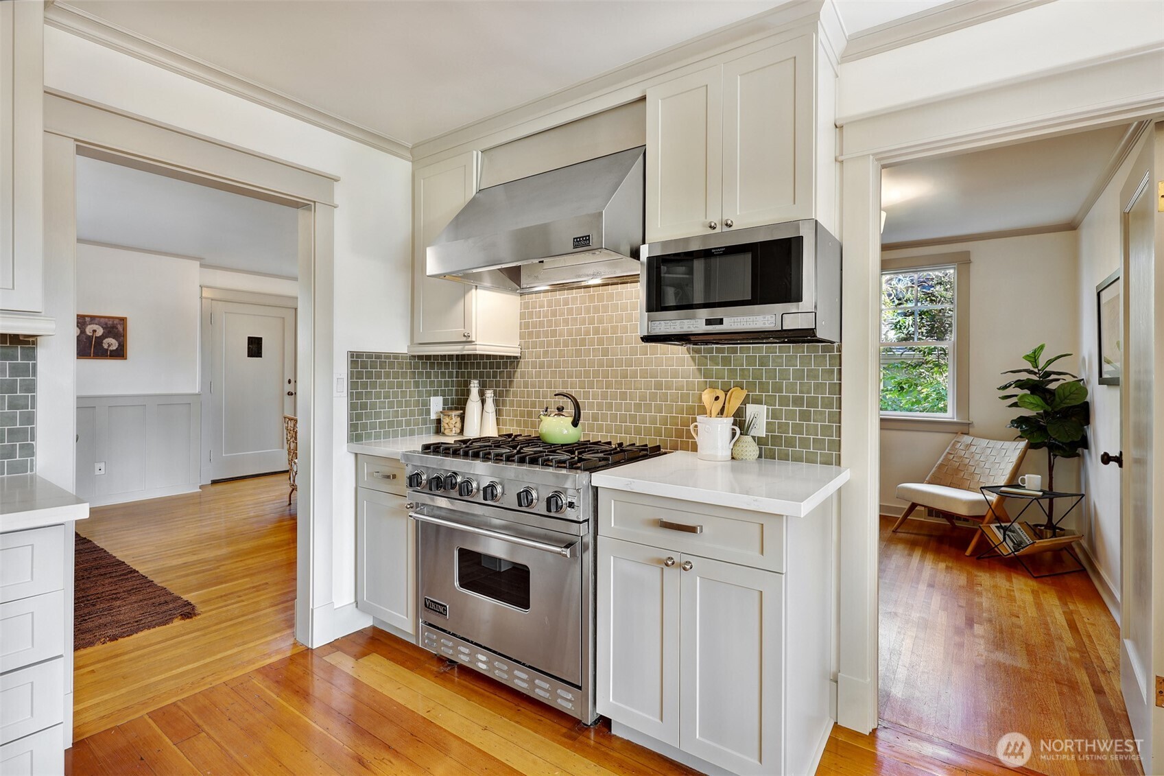 919 N 76th Street