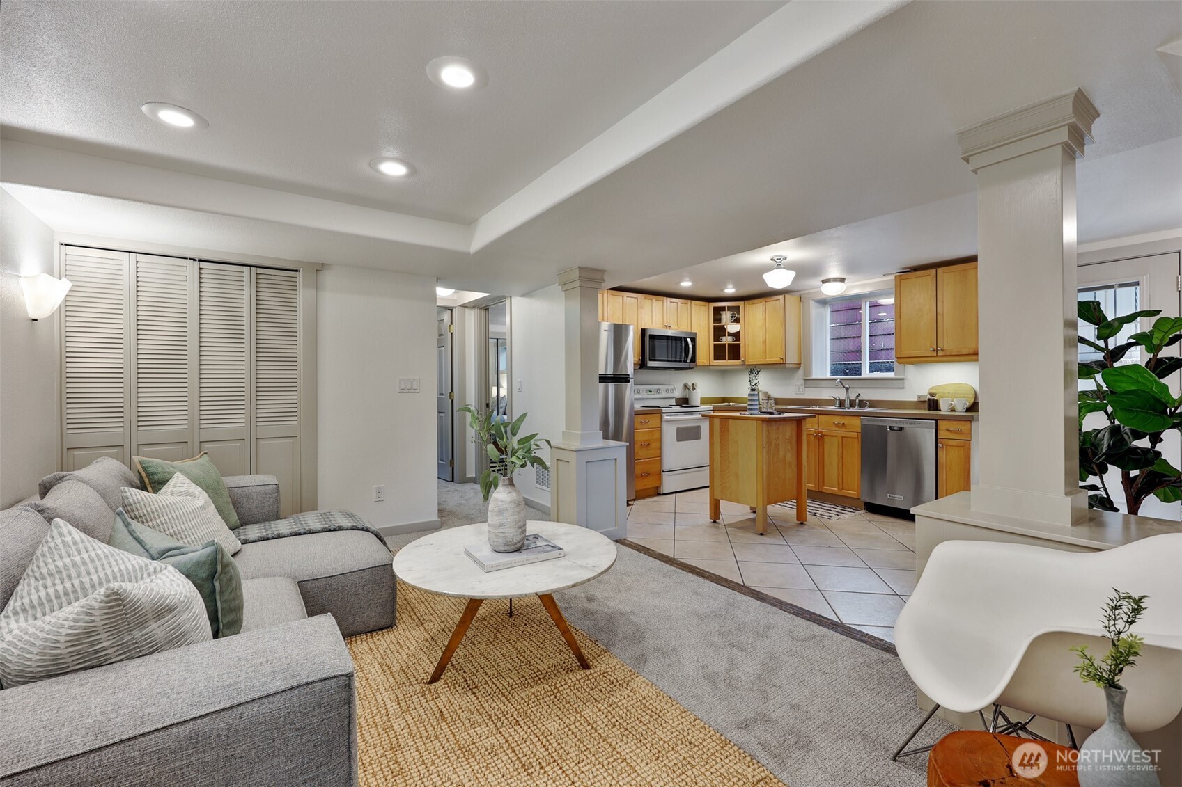 919 N 76th Street