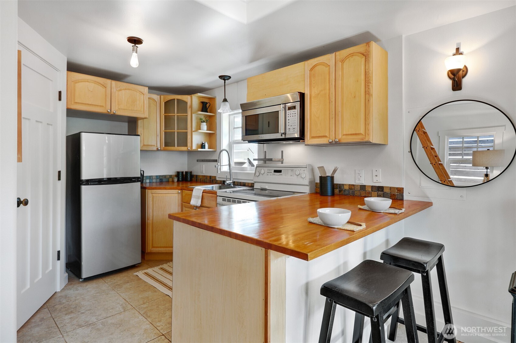 919 N 76th Street