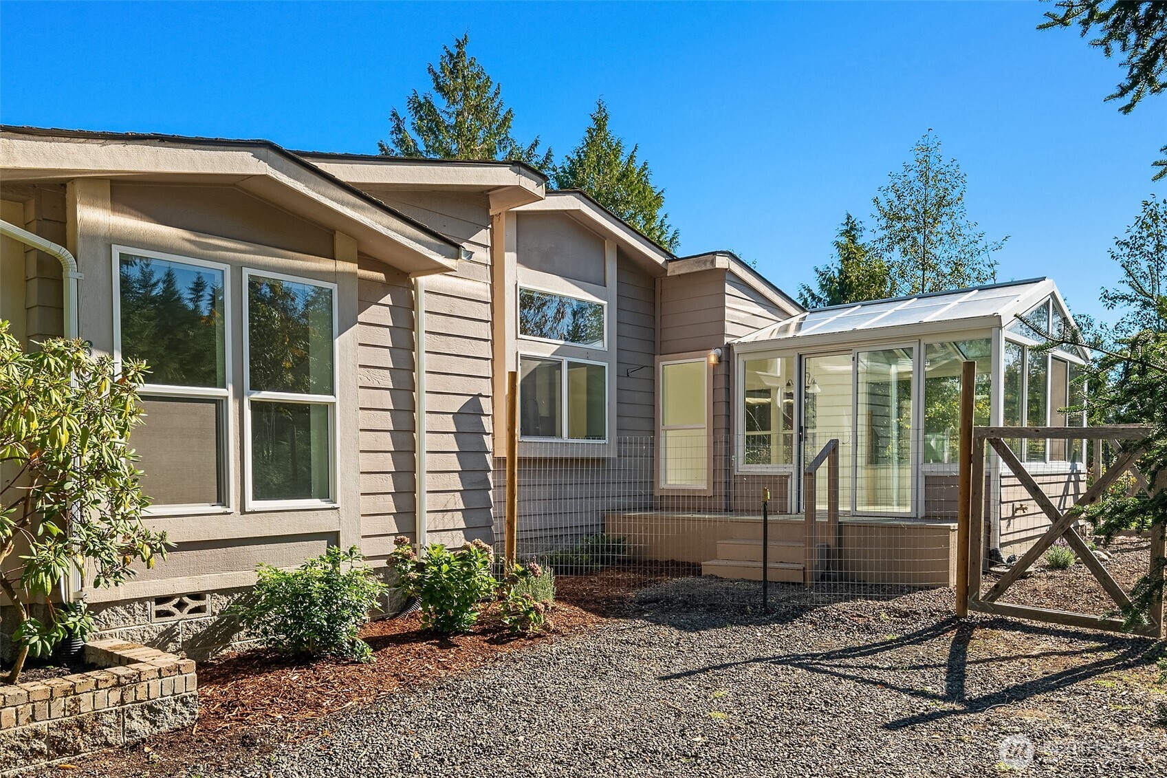 8319 NE 360th Street