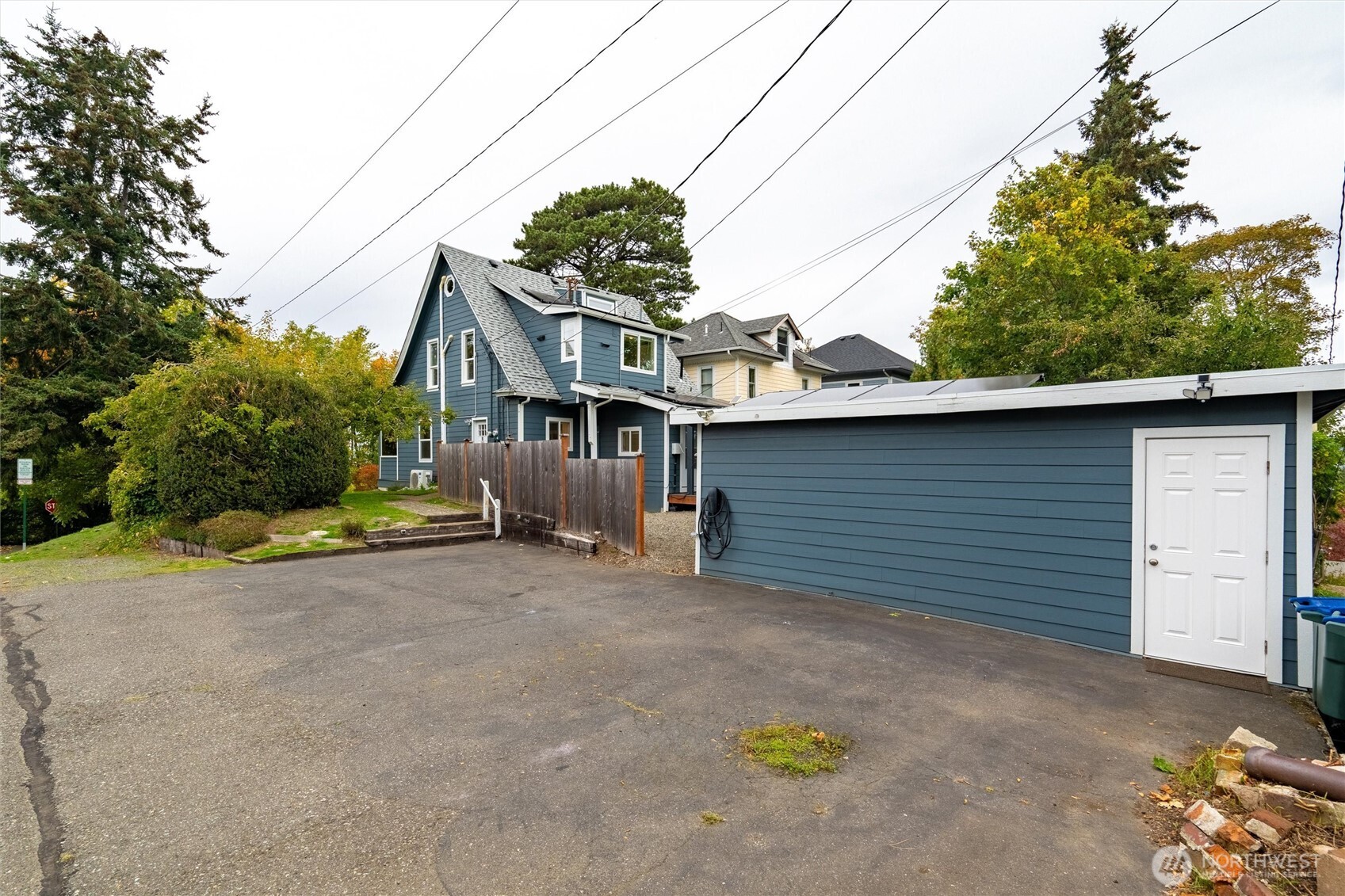 1000 Jersey Street Unit: A & B