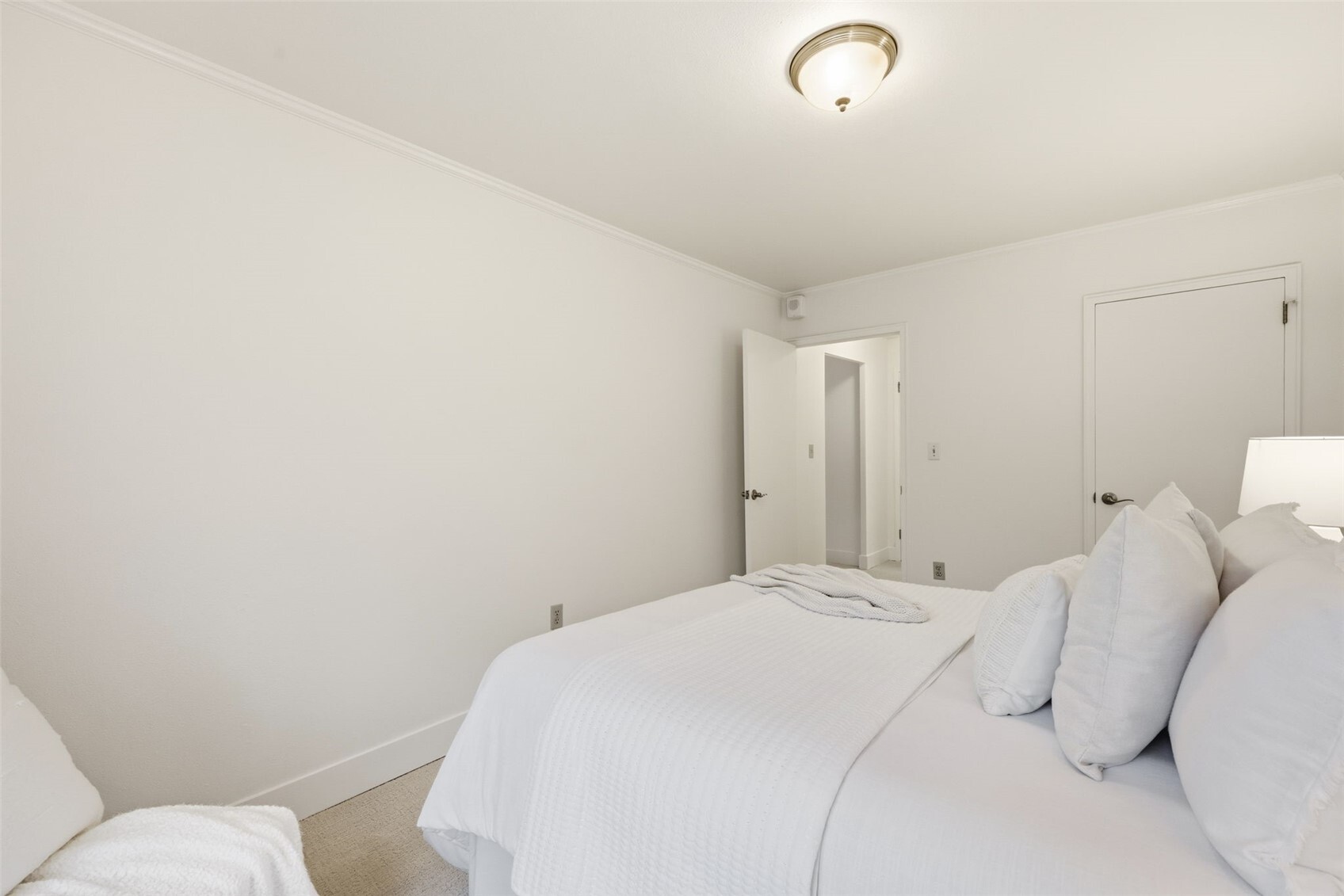 1105 Spring Street Unit: 408