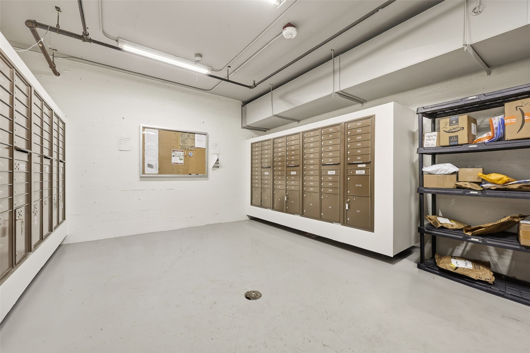 1105 Spring Street Unit: 408
