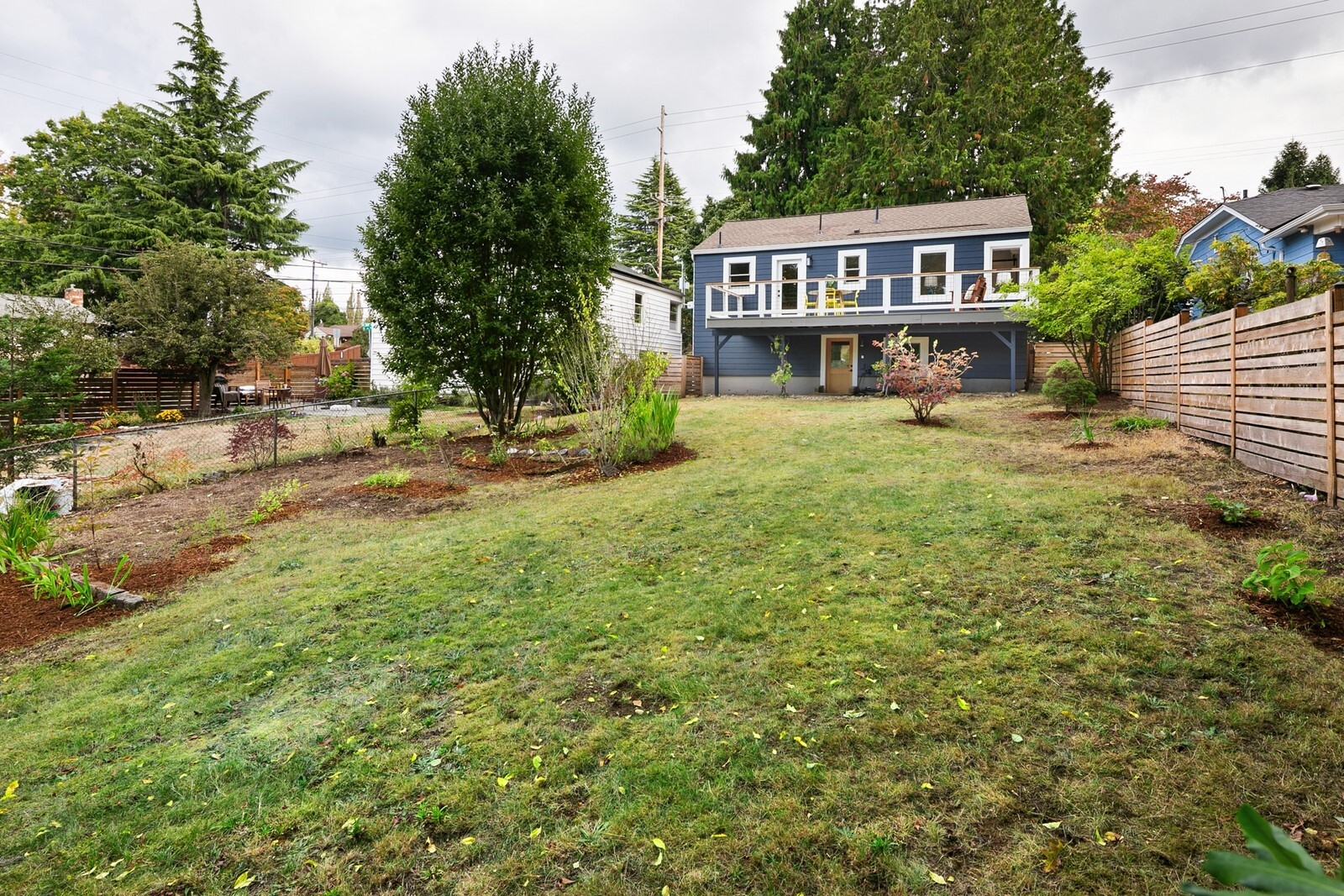 9219 5th Avenue NE