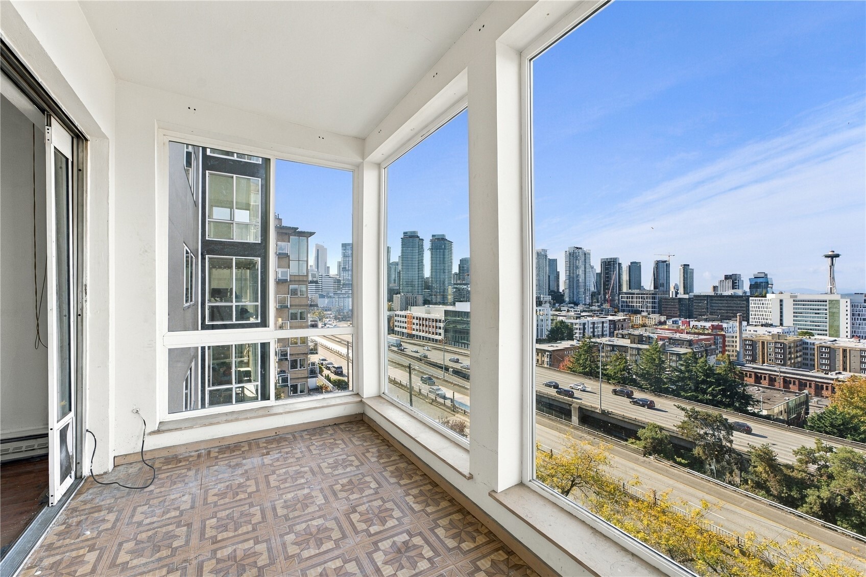 308 E Republican Street Unit: 504