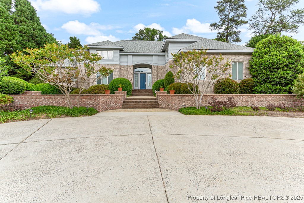 171 S Churchill Drive