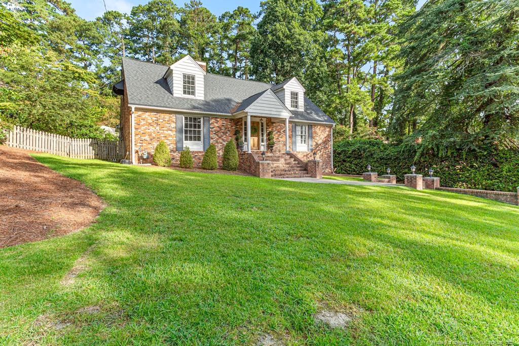 2517 N Edgewater Drive