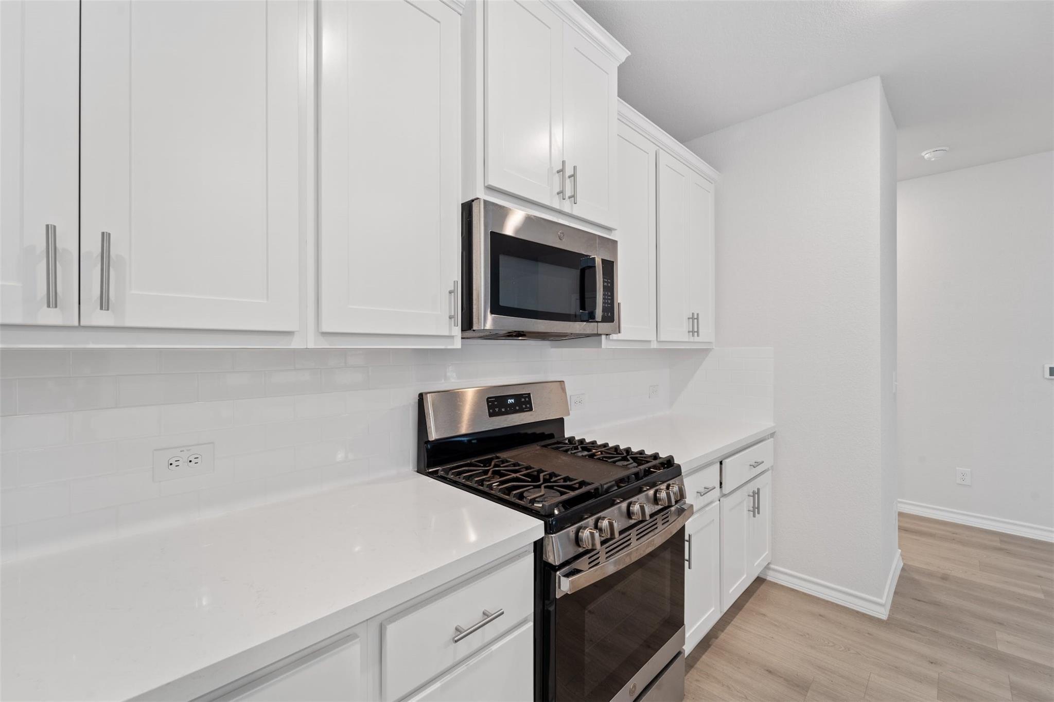 4908 E Plum Peach BND