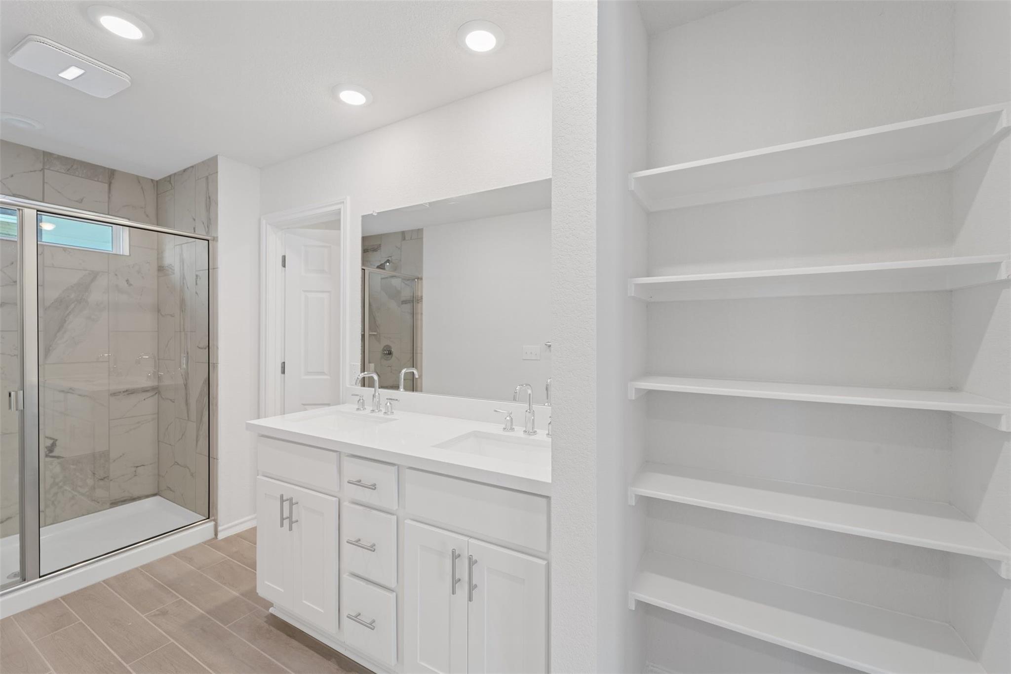 4908 E Plum Peach BND