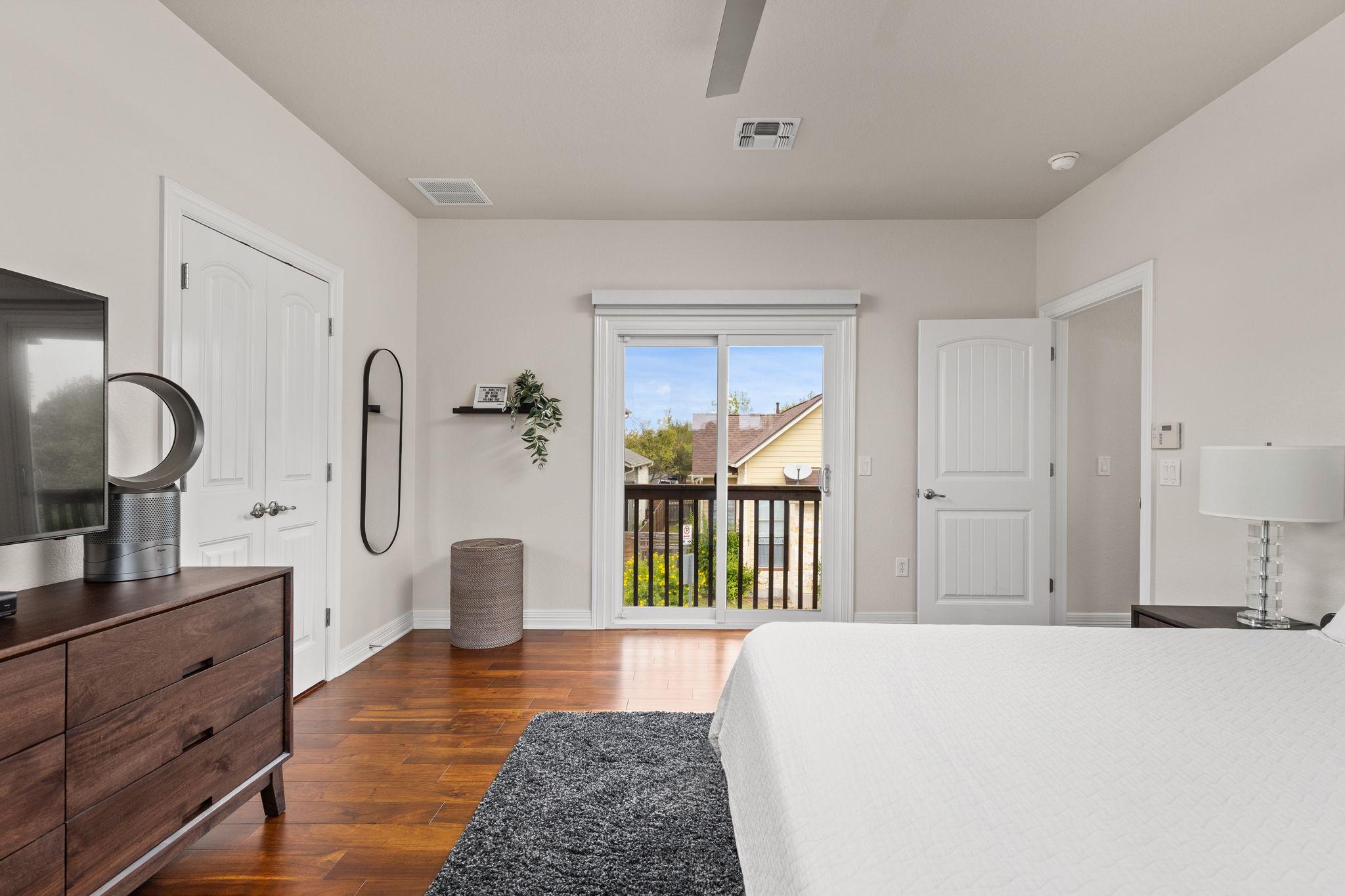 3912 Hargis ST, Austin