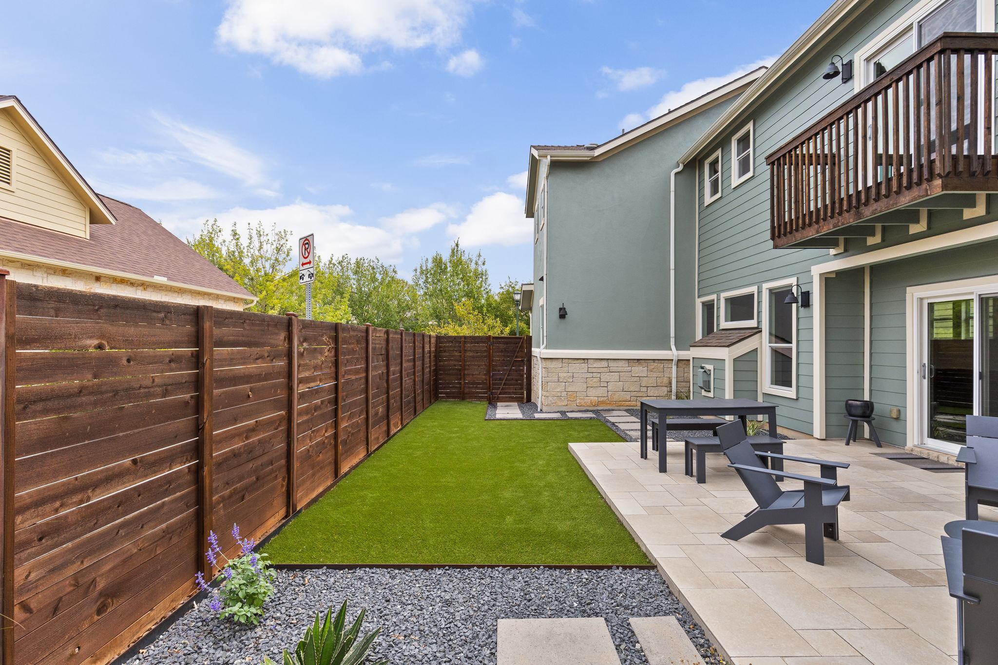 3912 Hargis ST, Austin