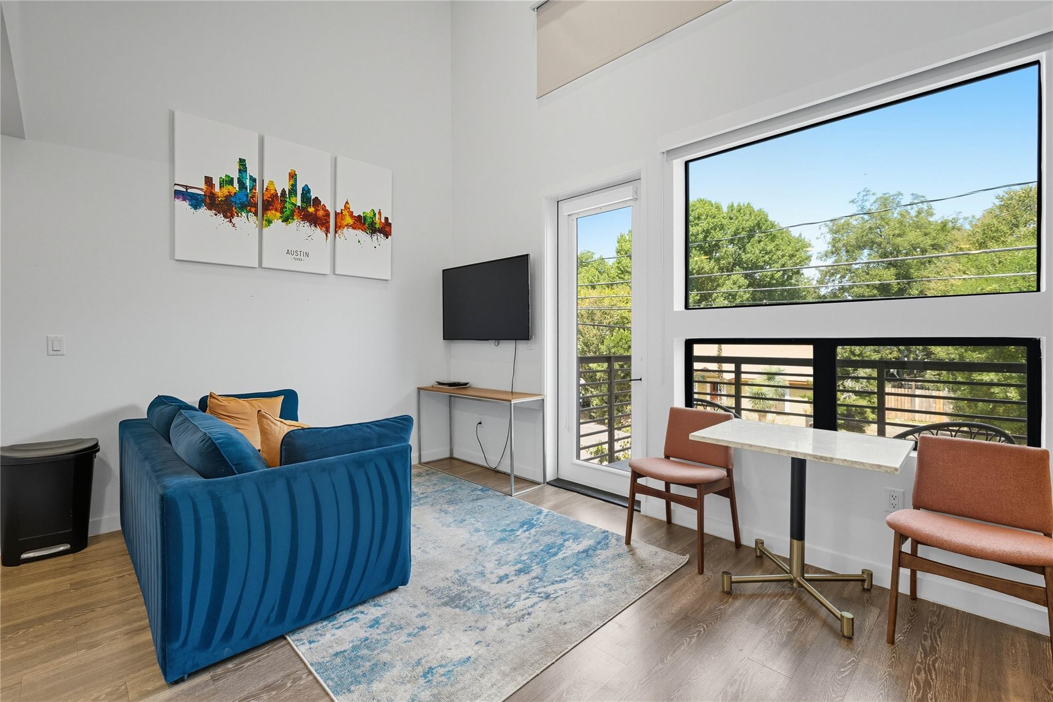 49 Navasota ST # 205