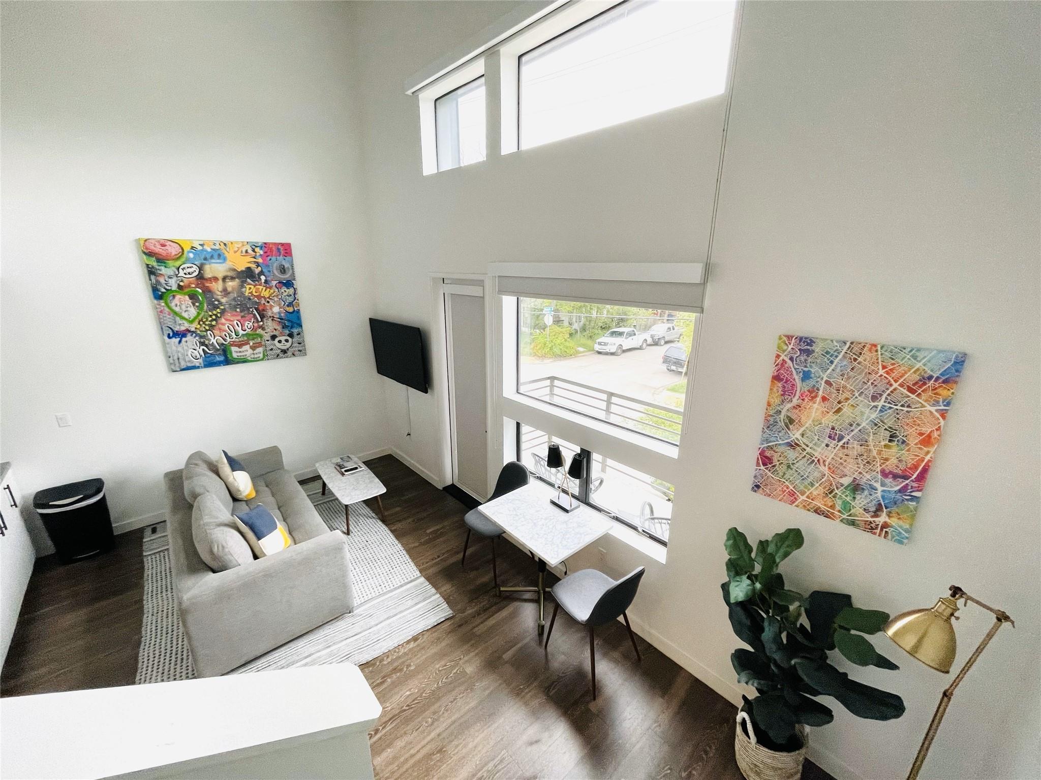 49 Navasota ST # 201