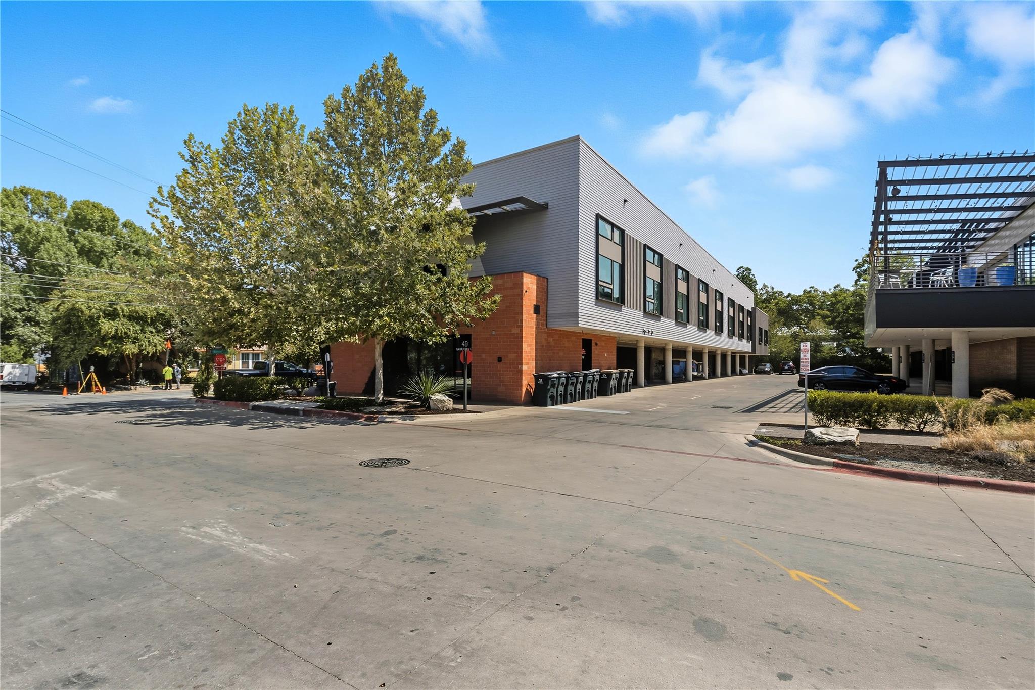 49 Navasota ST # 205