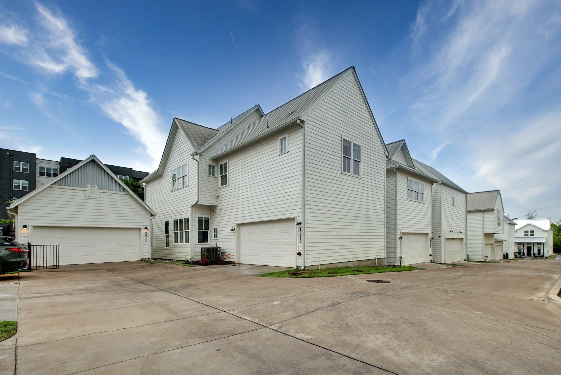 4810 Springdale RD