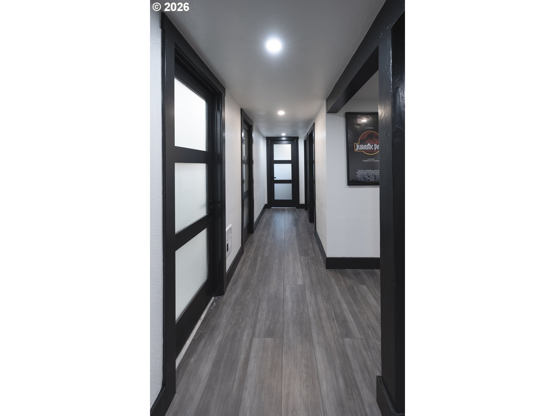 153 SE JAMES ST
