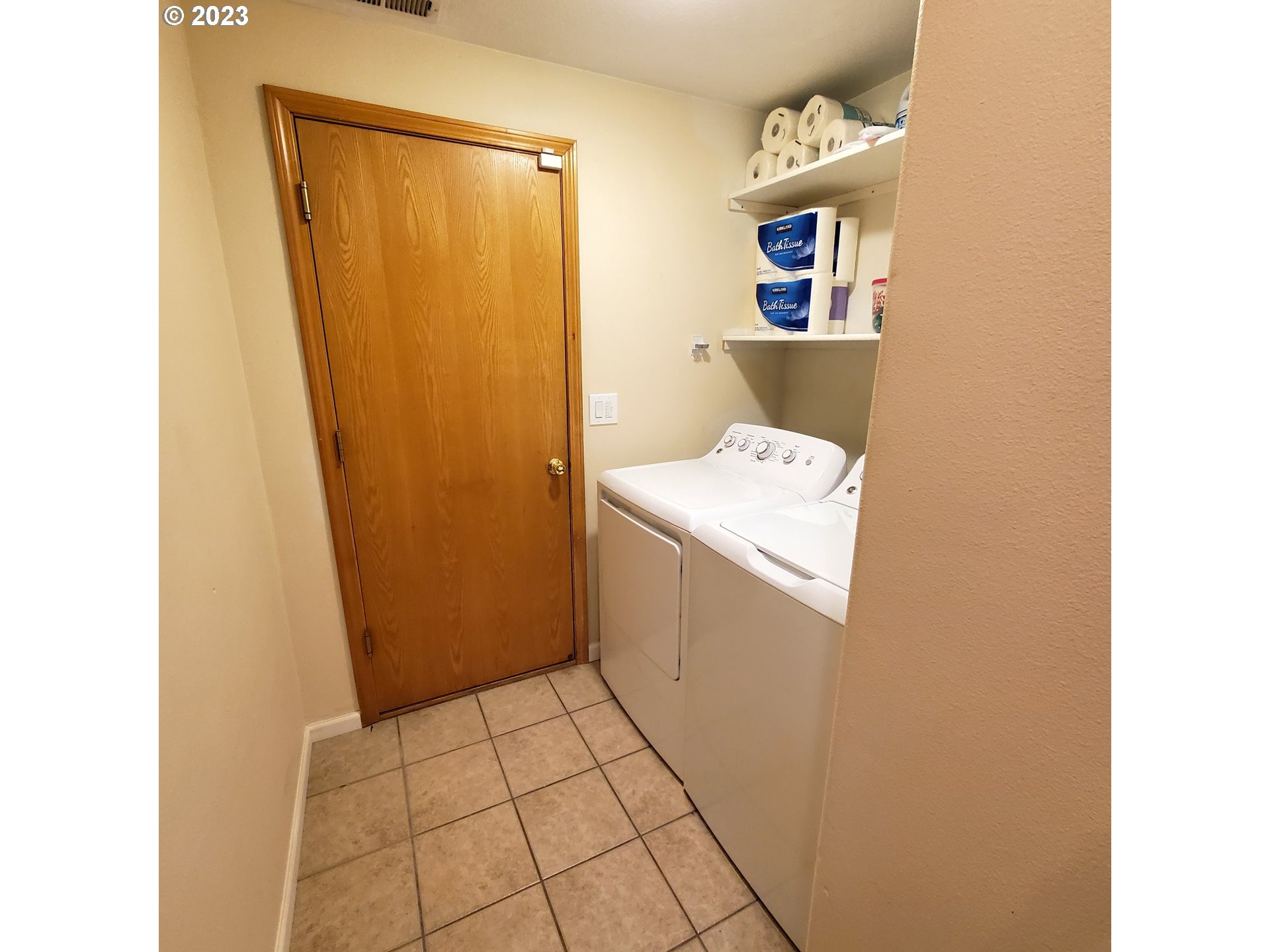 1399 N SHEPHERD RD