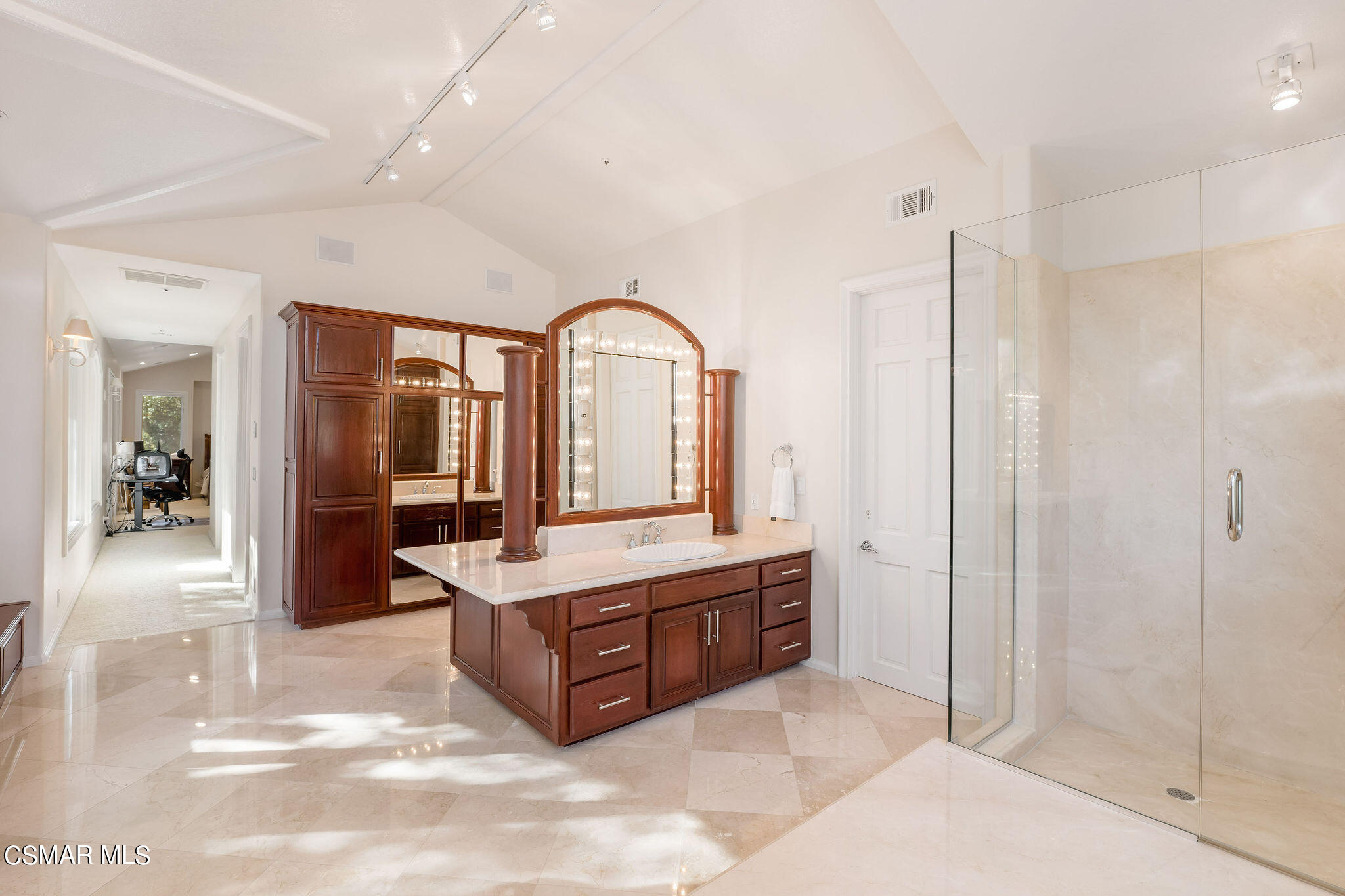 1847 Collingswood Court