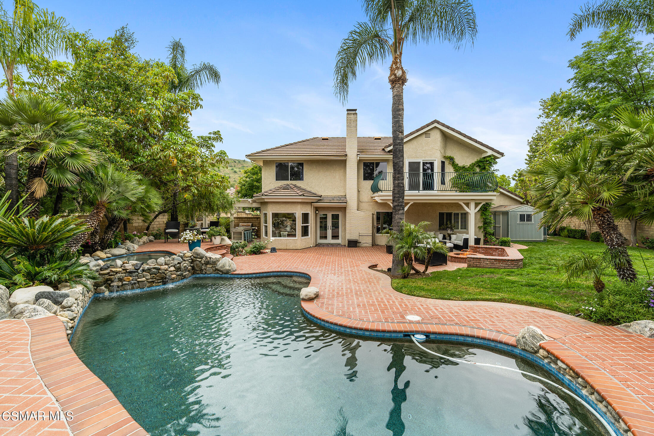 725 Bluegrass Street