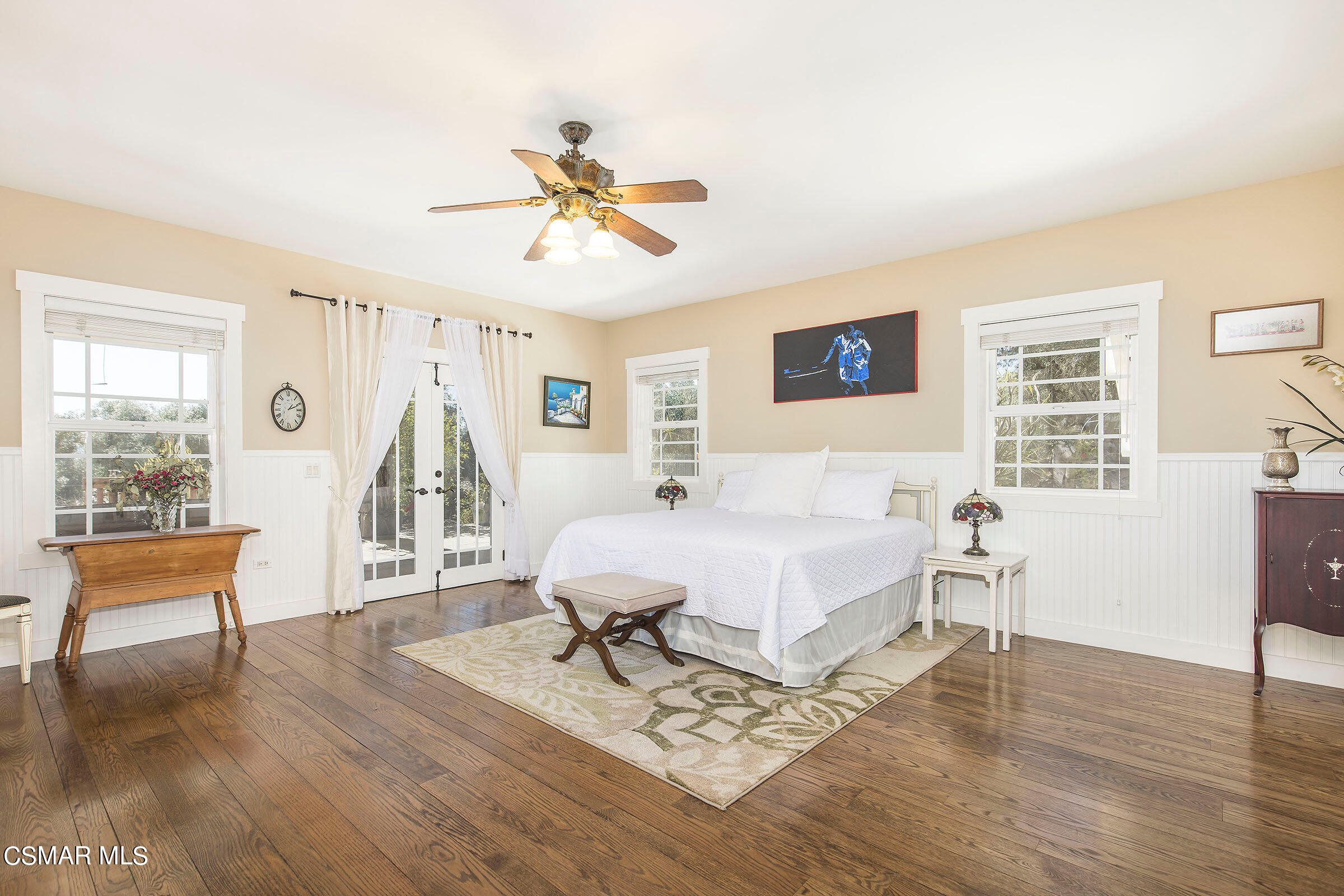 8451 Roseland Avenue