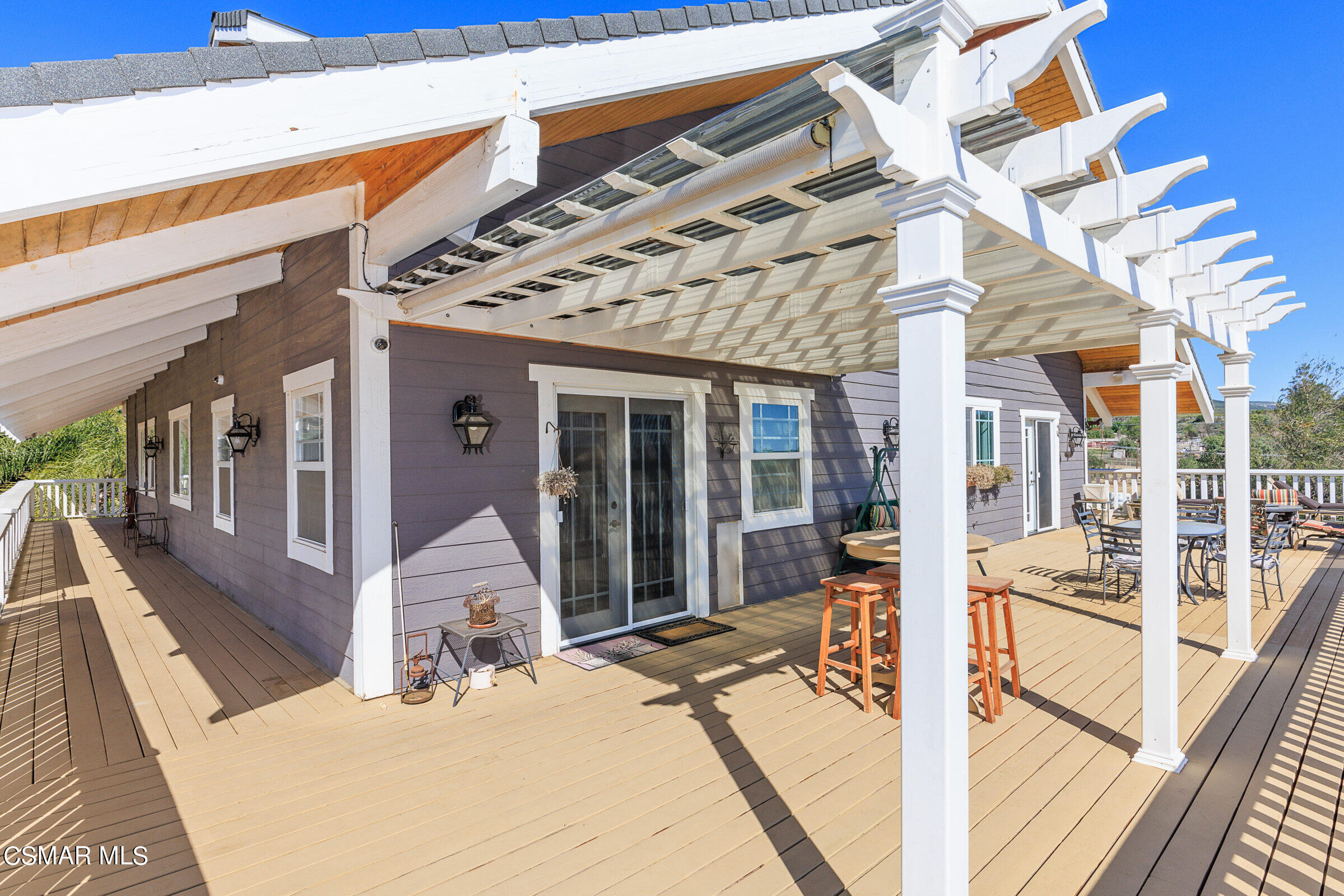 8451 Roseland Avenue