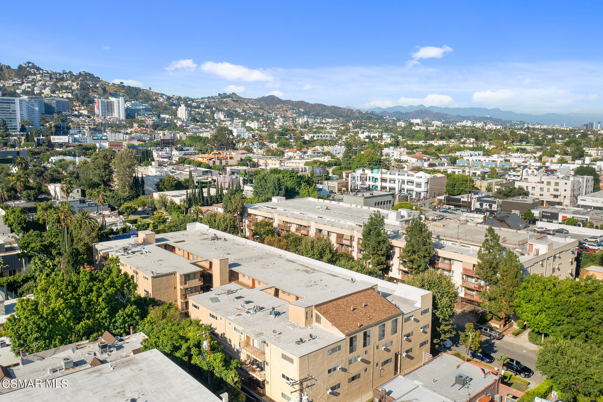 837 N West Knoll Drive, 117