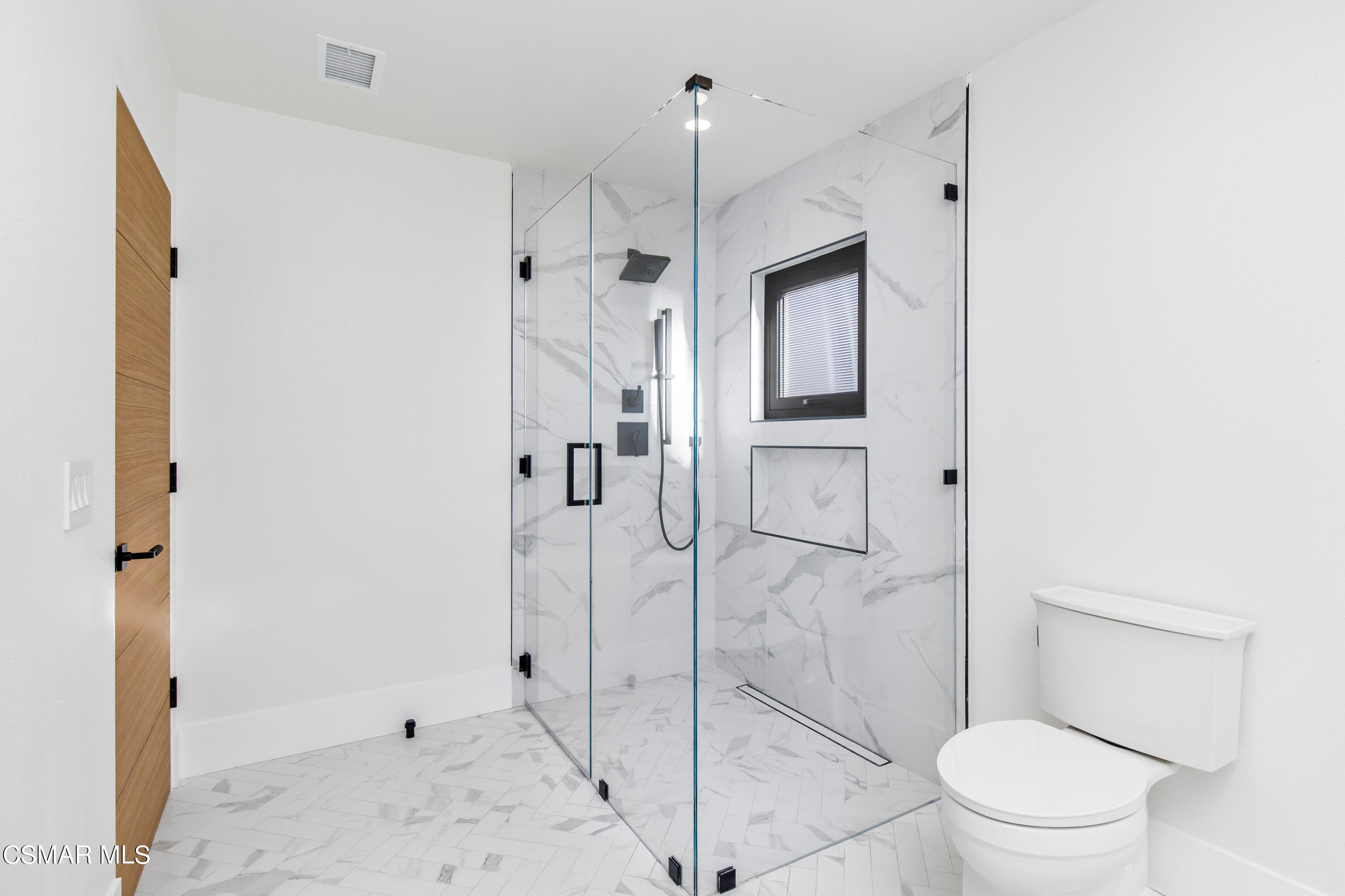 1513 Covington Avenue