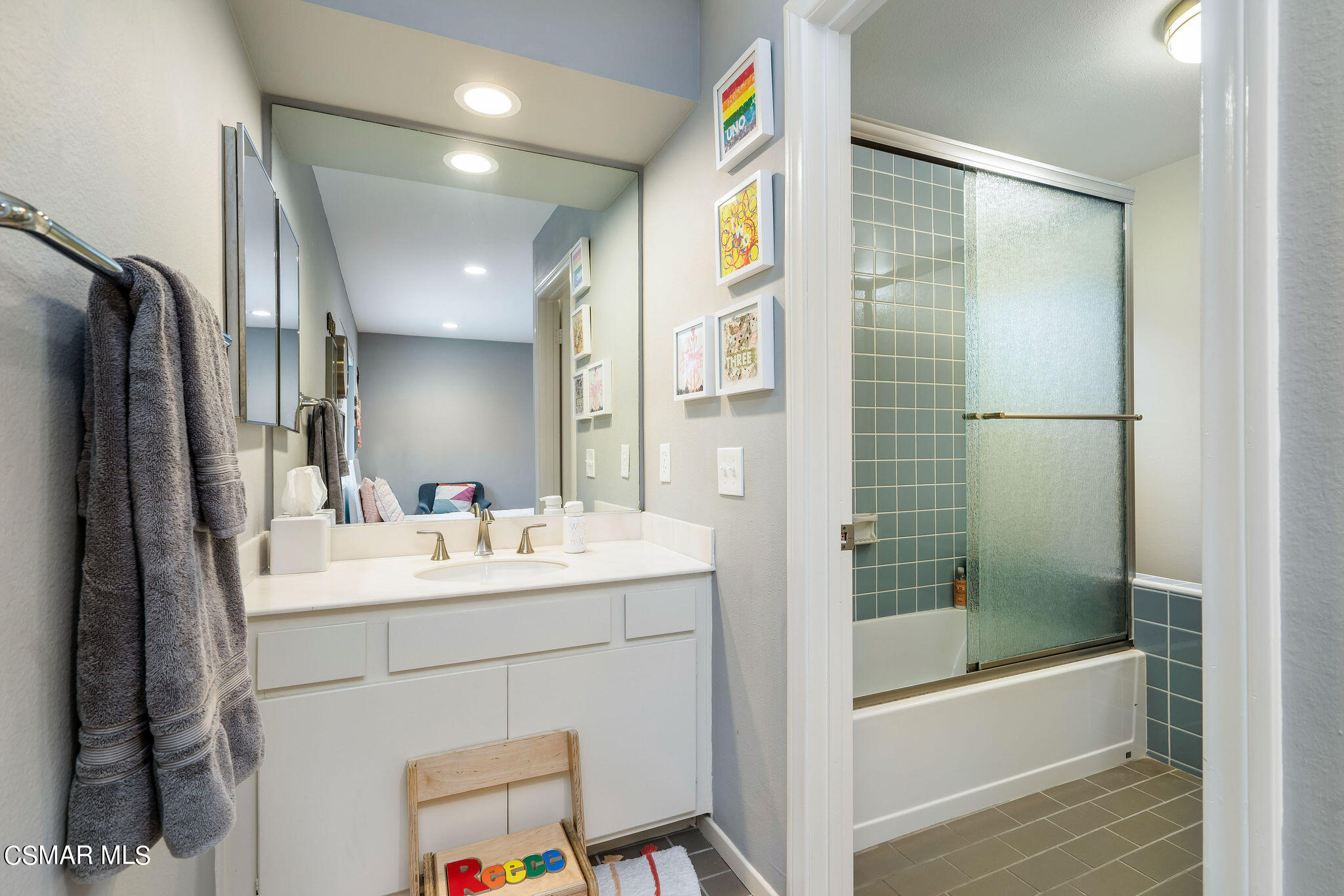 1588 Valecroft Avenue