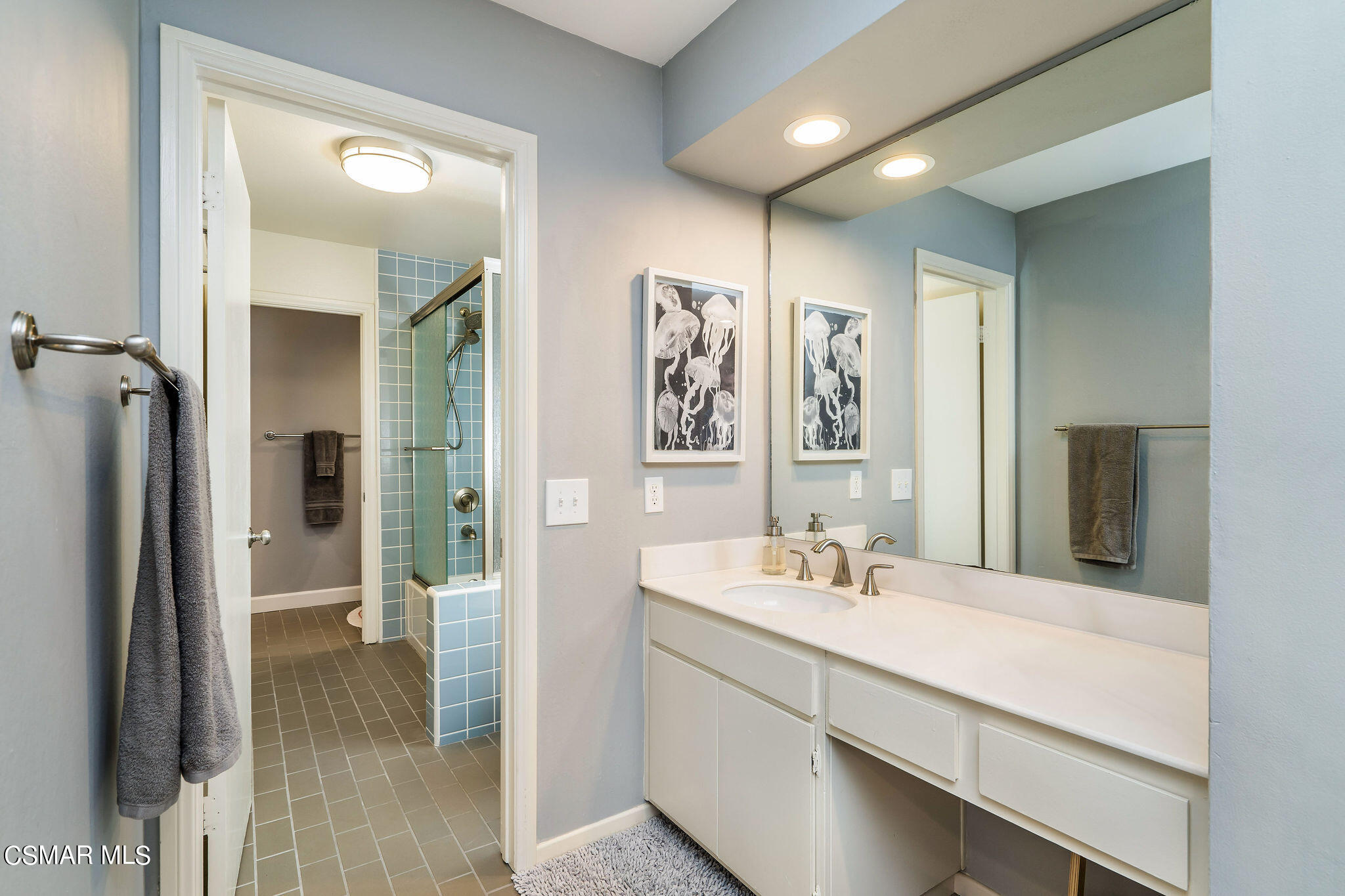 1588 Valecroft Avenue