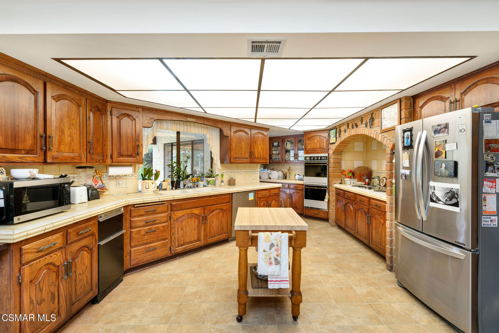 320 E Carlisle Road
