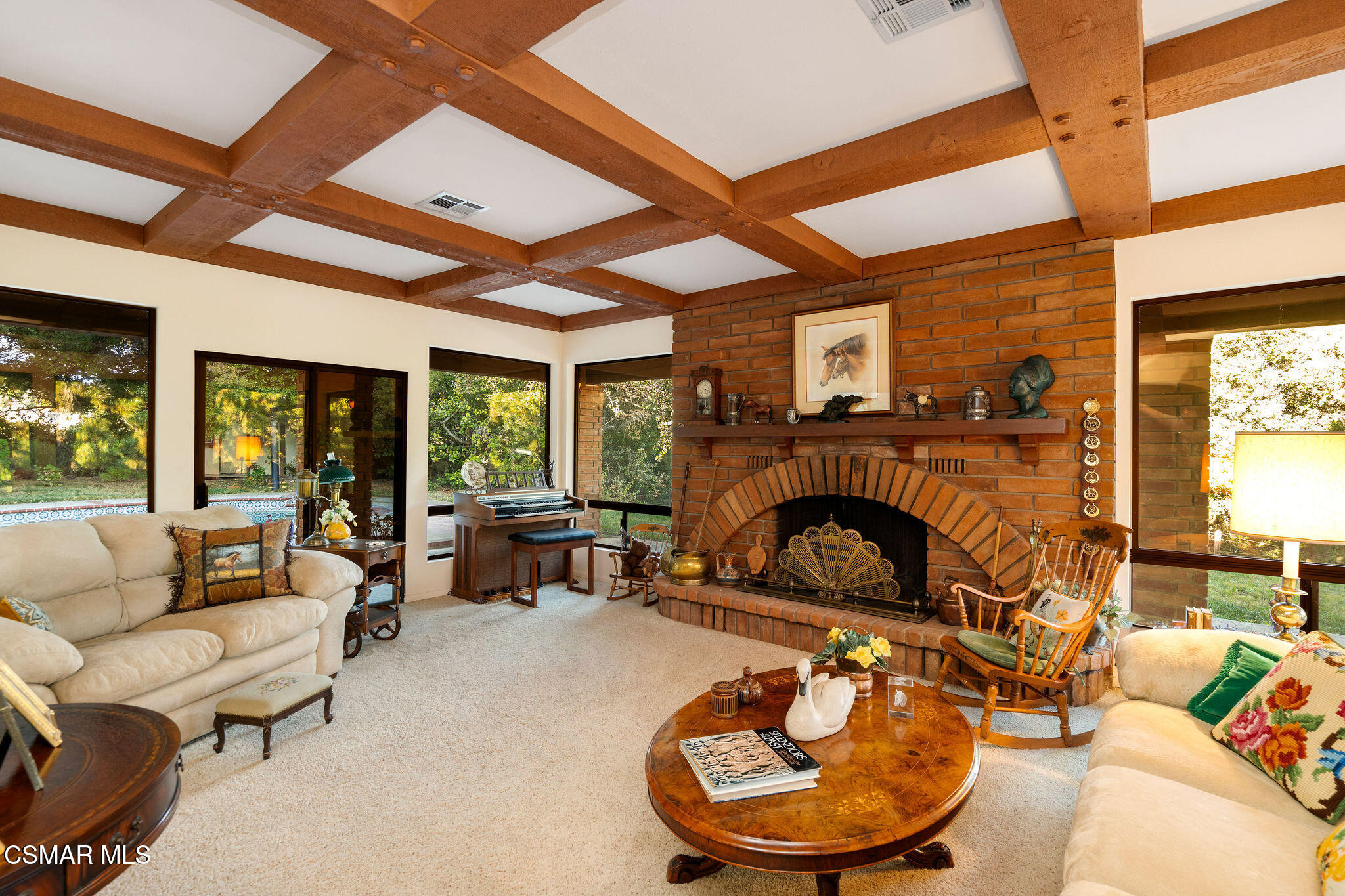 320 E Carlisle Road
