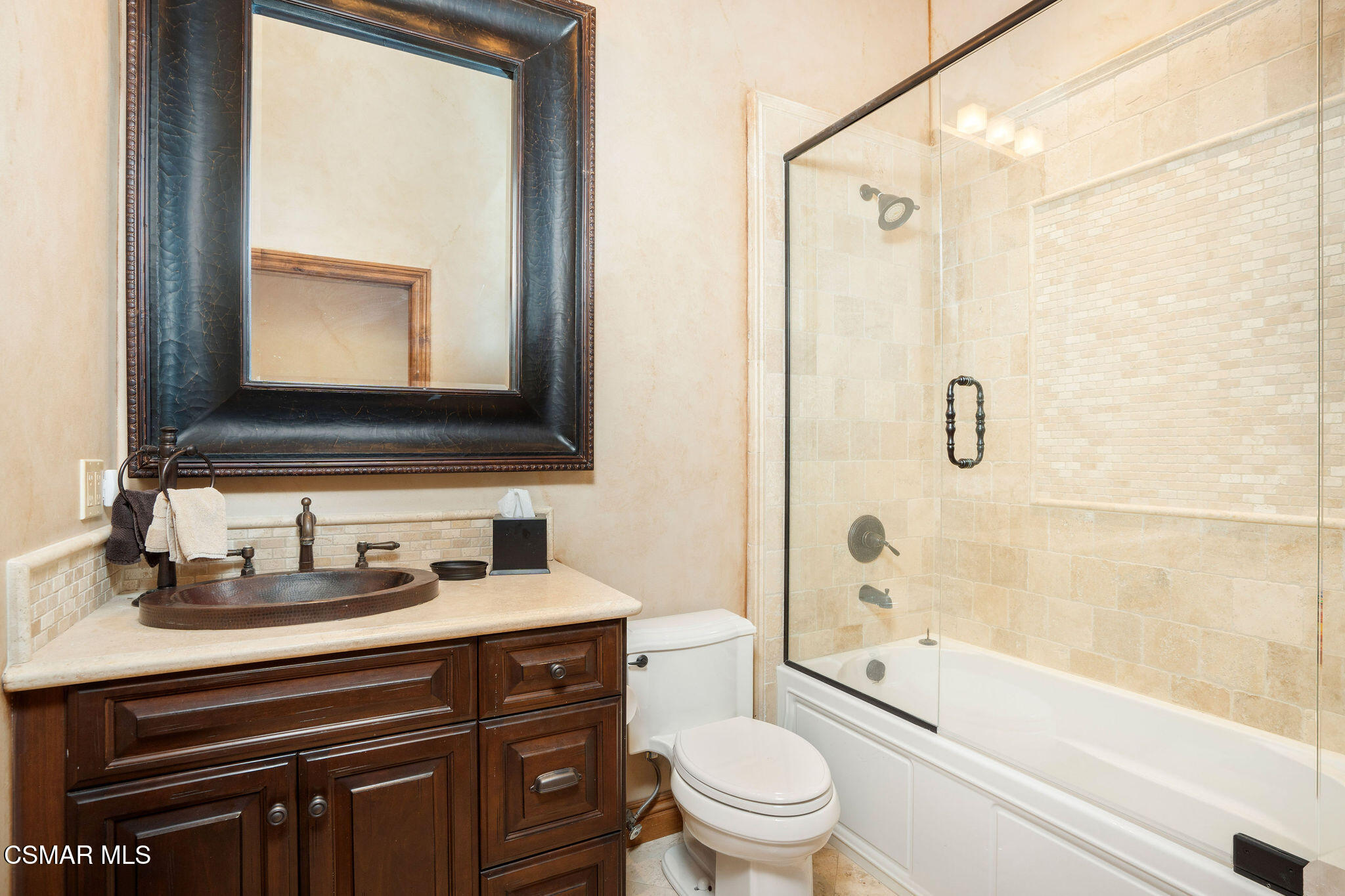 32310 Hummingbird Court