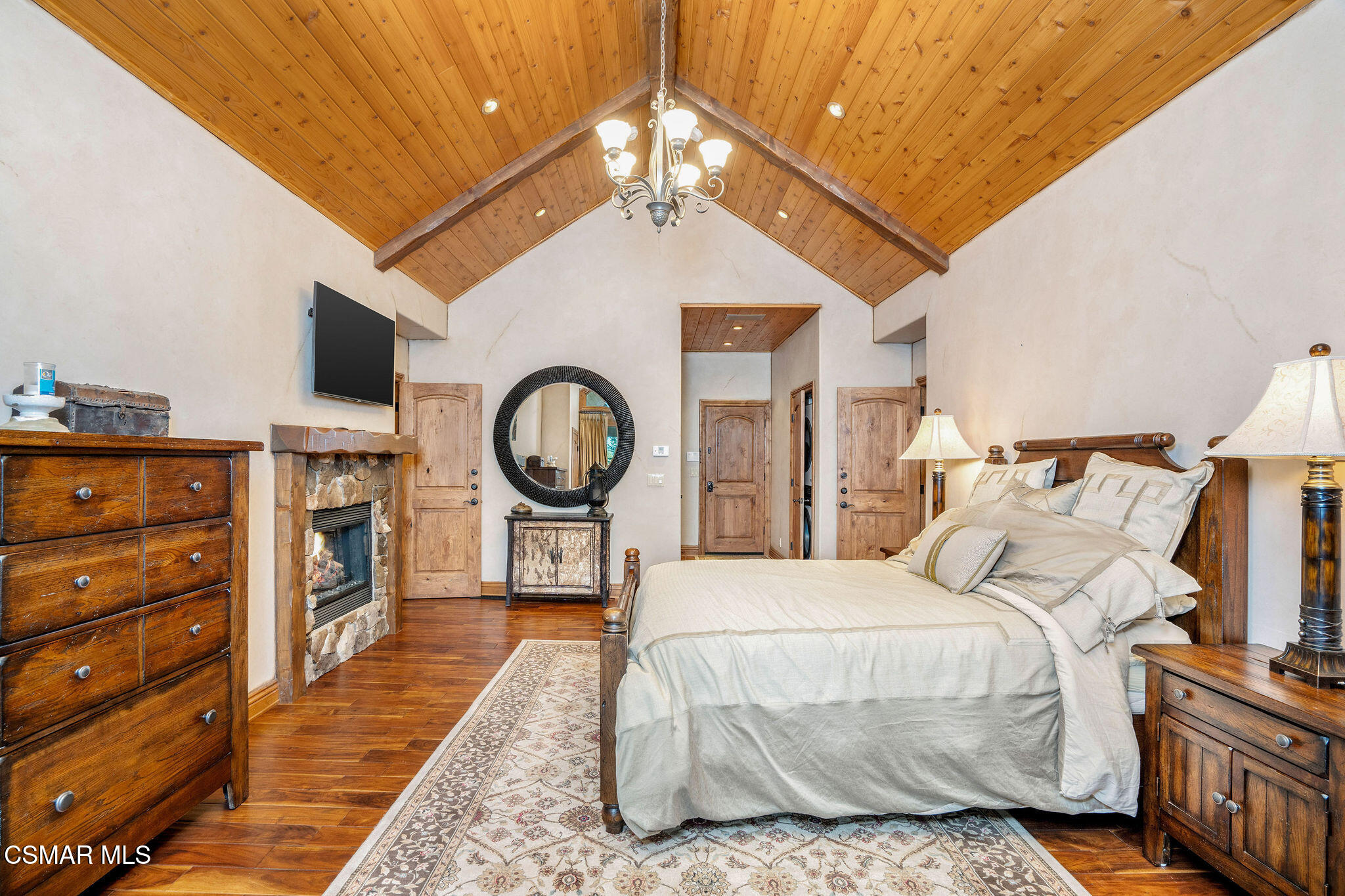 32310 Hummingbird Court