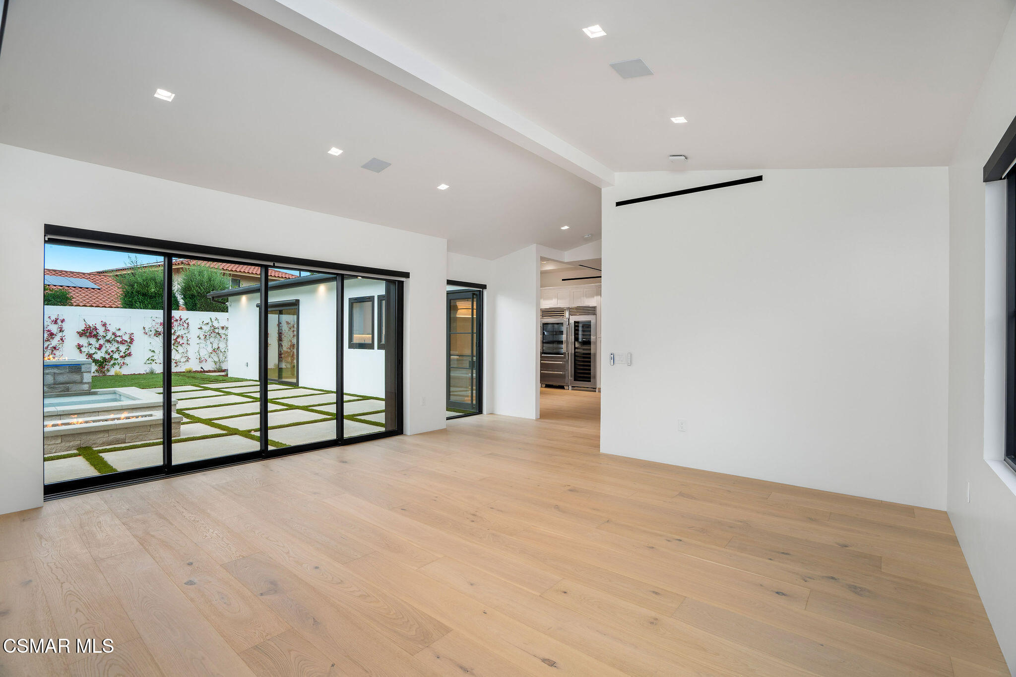 32001 Watergate Court